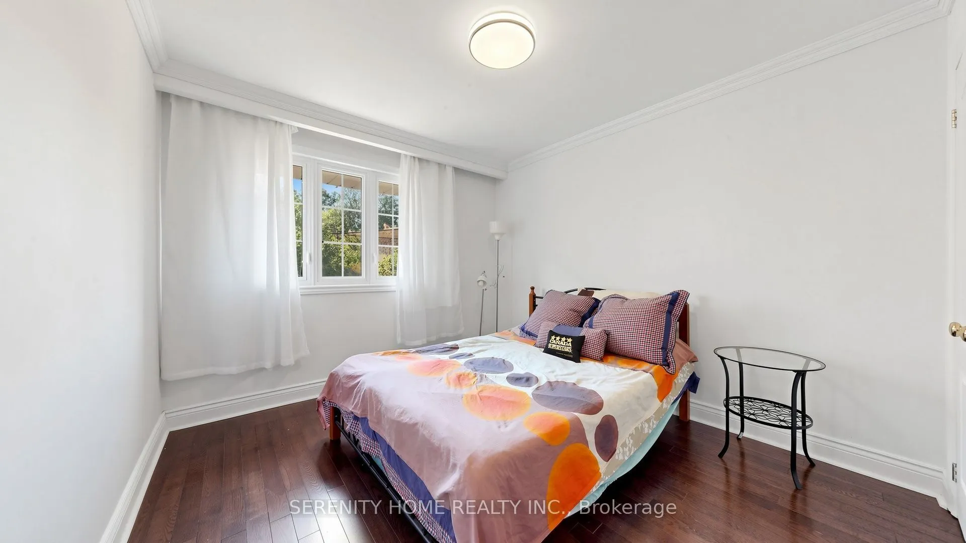 15 Monarchwood Crescent