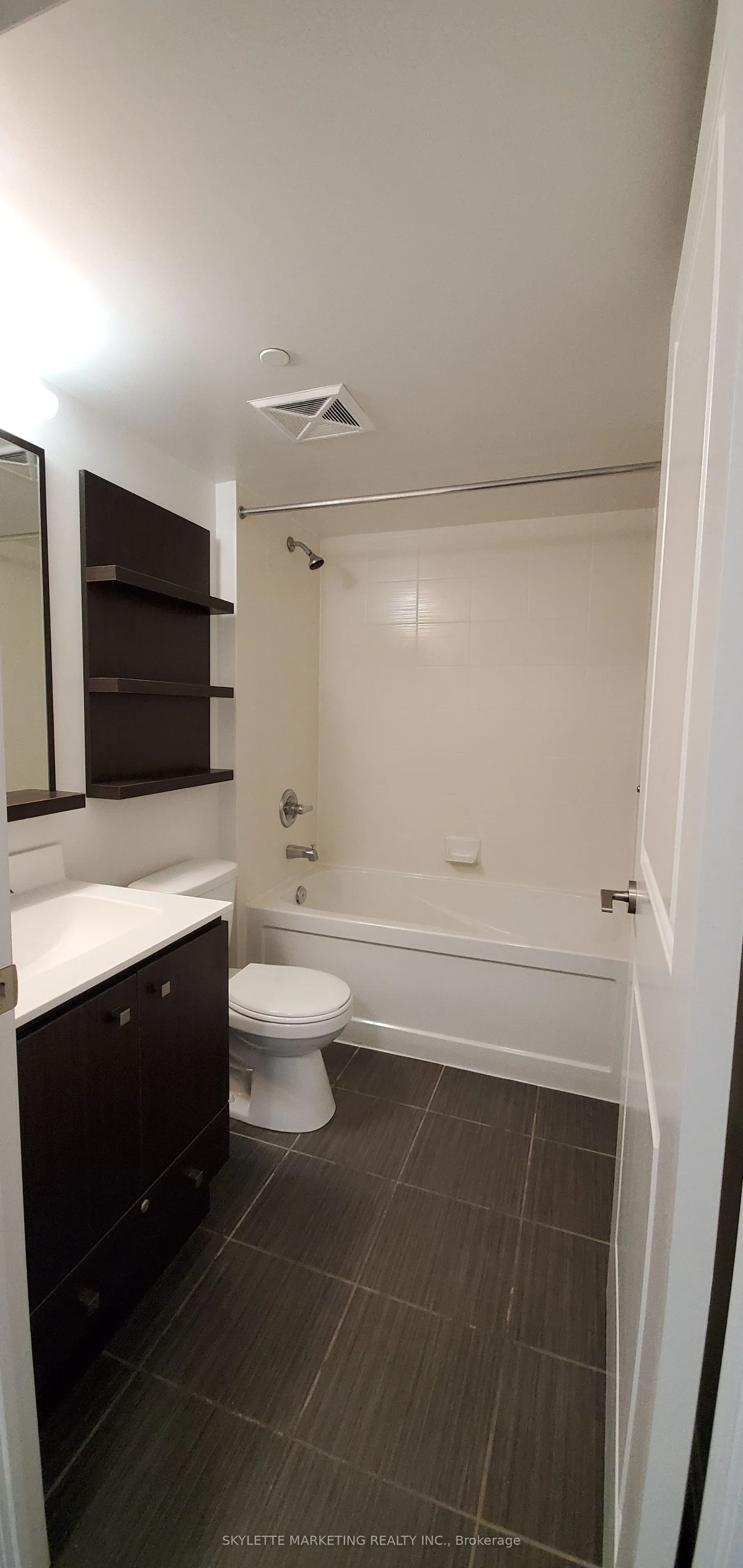 275 Yorkland Road #2203