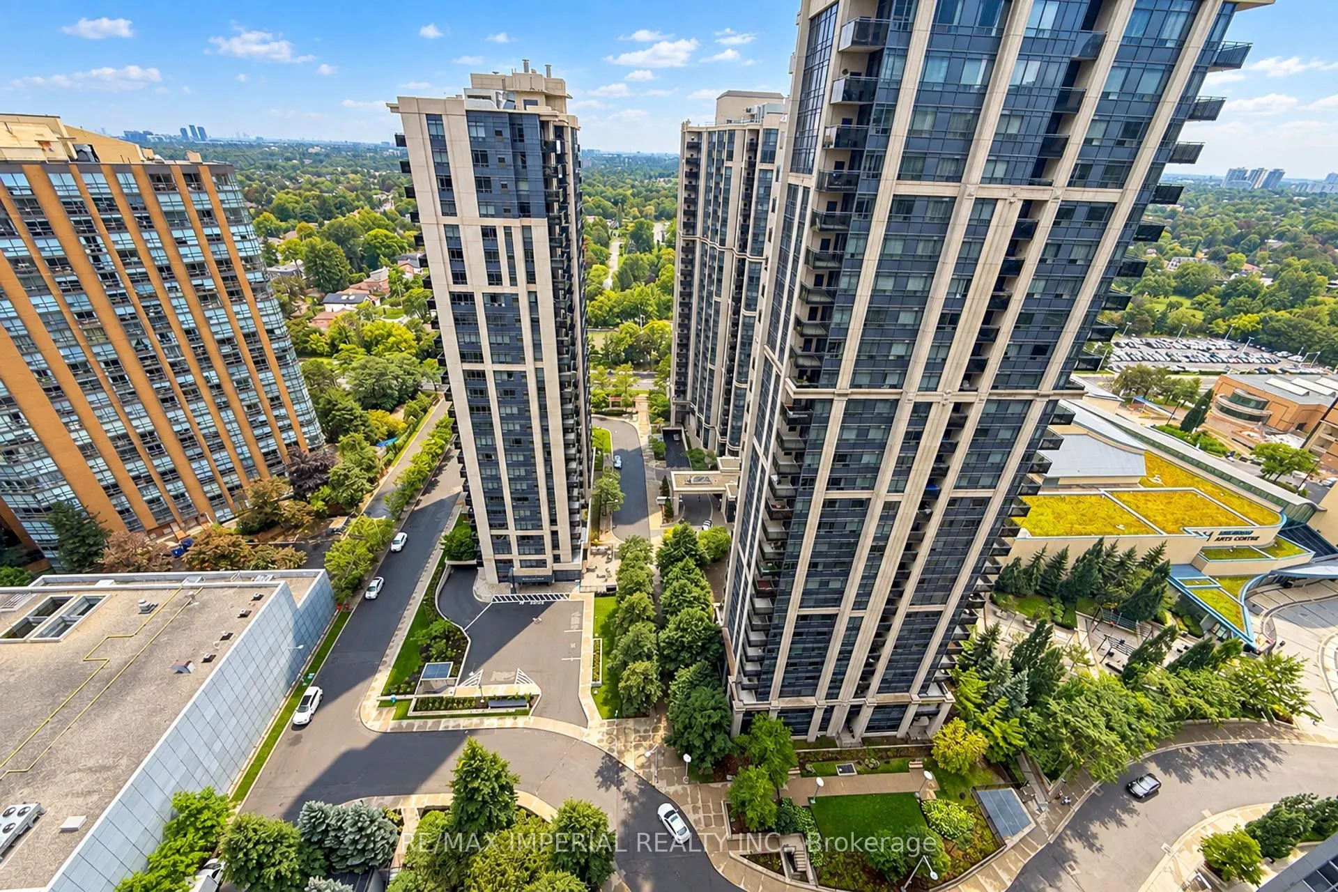 4968 yonge Street #2903
