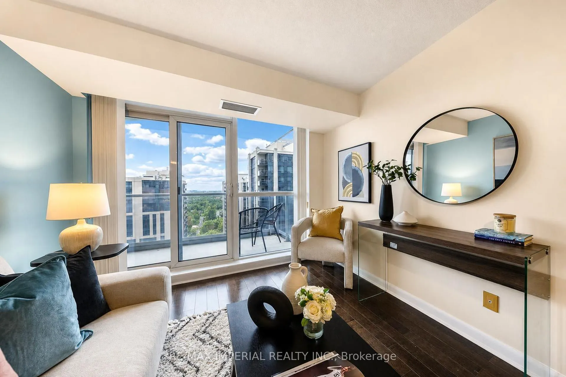 4968 yonge Street #2903