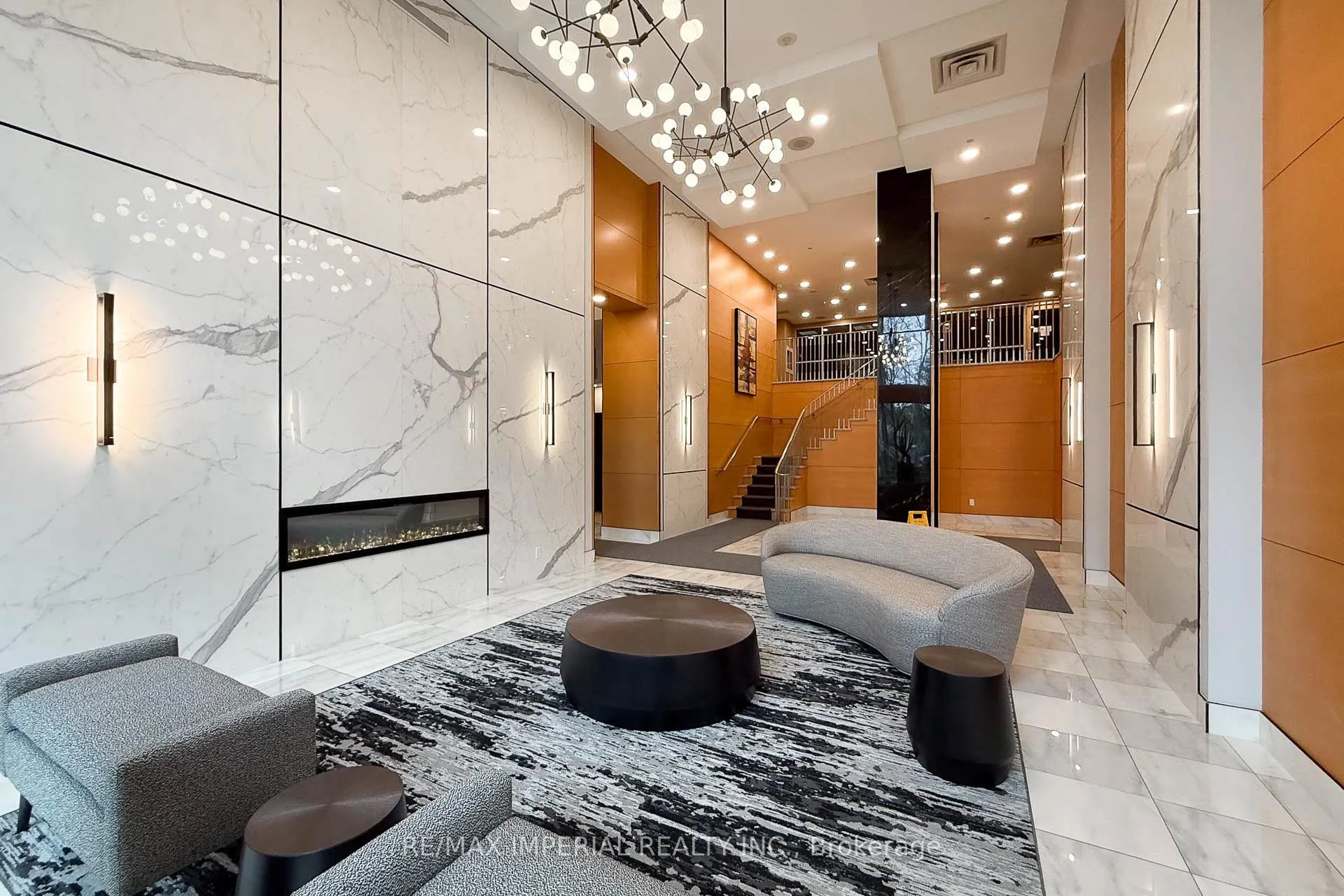 4968 yonge Street #2903