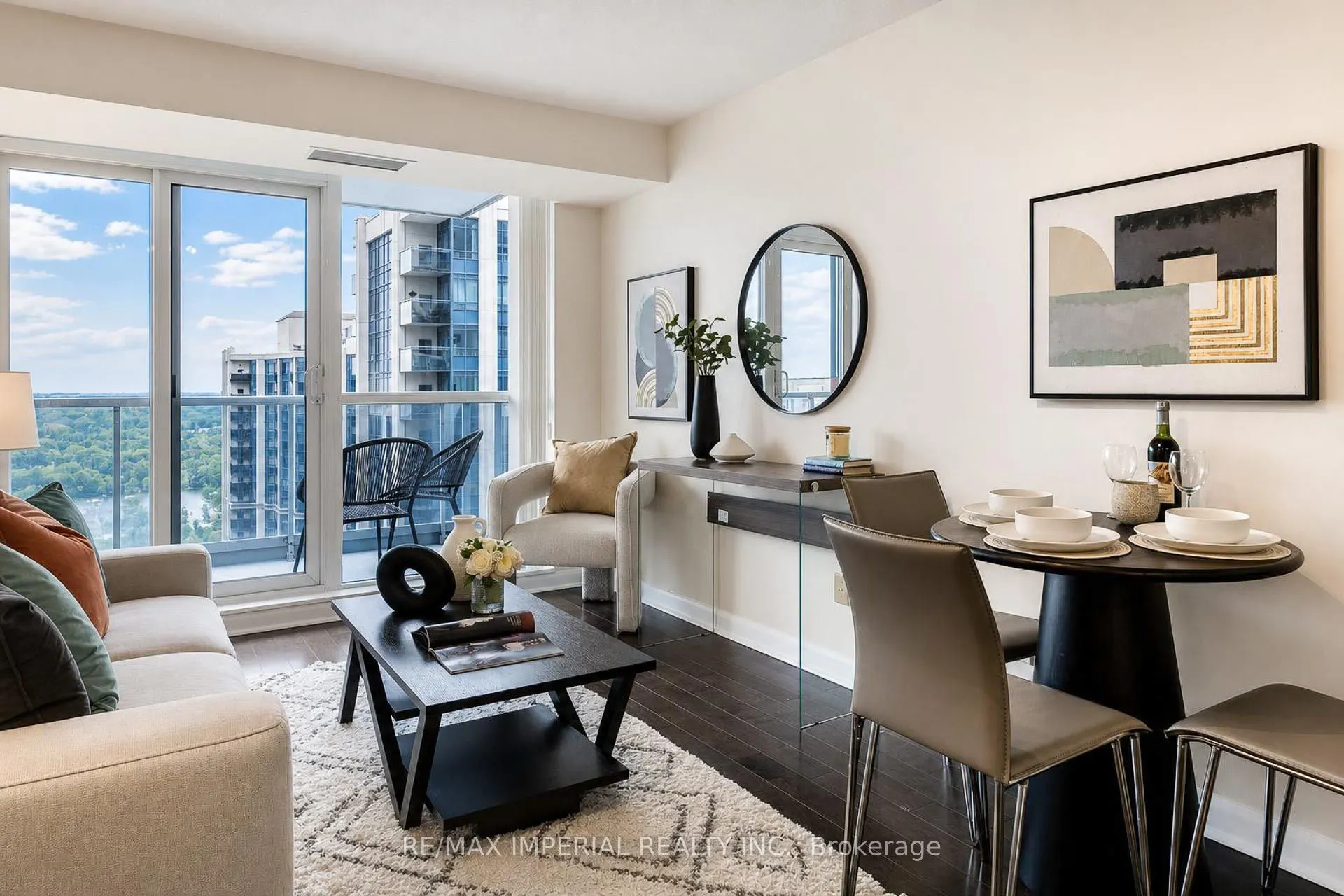 4968 yonge Street #2903