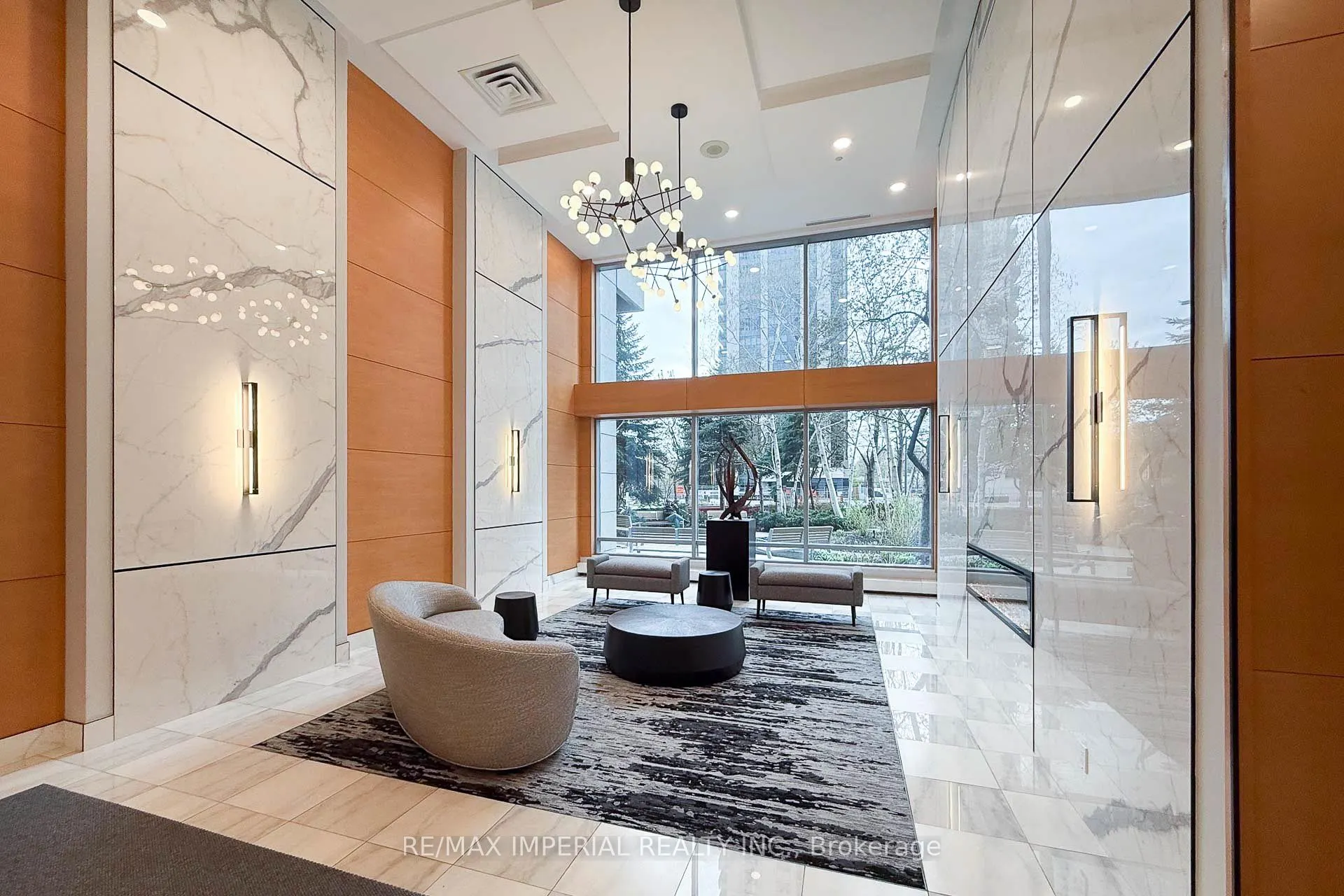 4968 yonge Street #2903