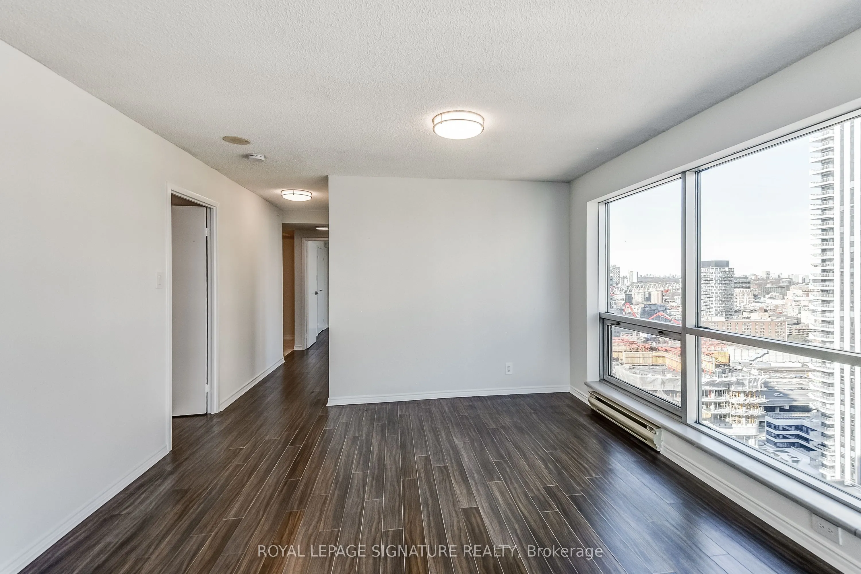 10 Yonge Street #3111