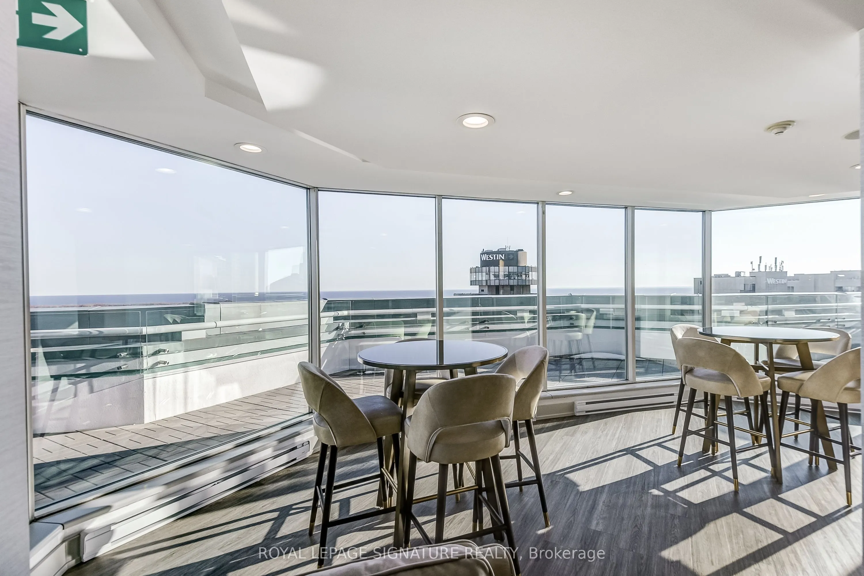 10 Yonge Street #3111