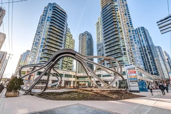 10 Yonge Street #3111
