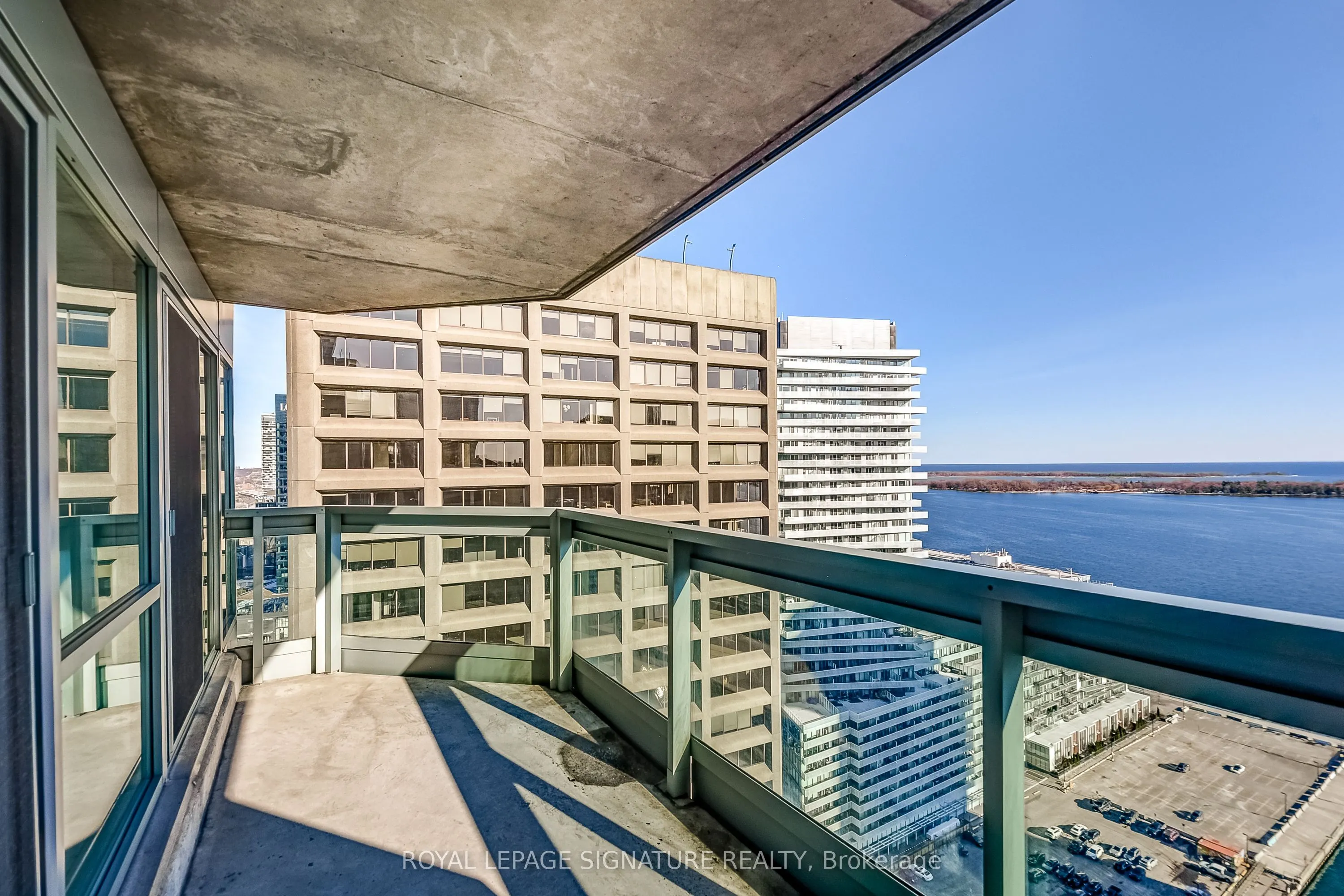 10 Yonge Street #3111