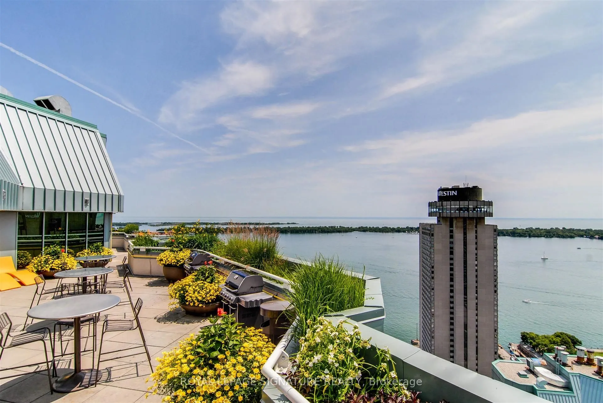 10 Yonge Street #3111