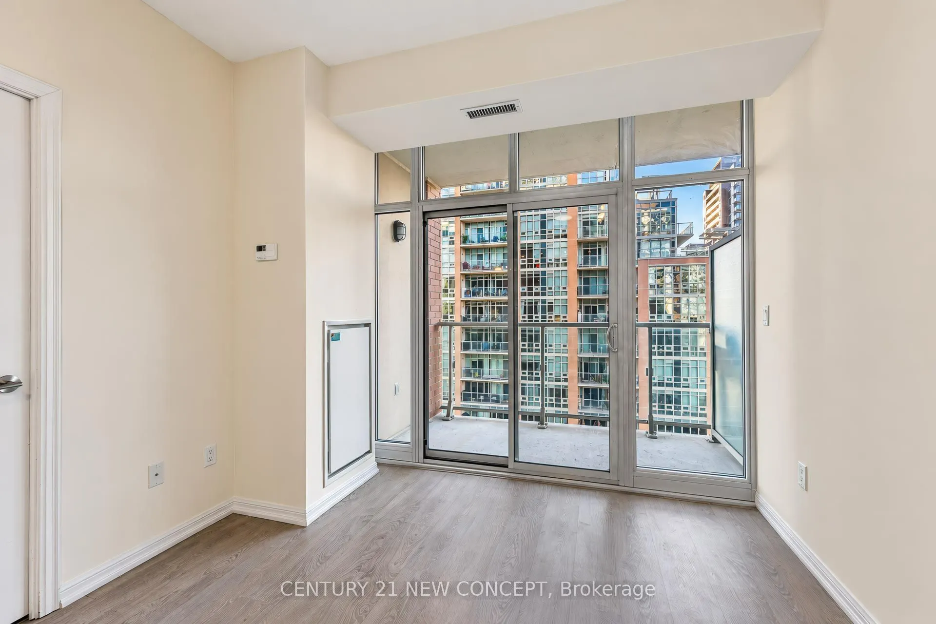 65 East Liberty Street #1609