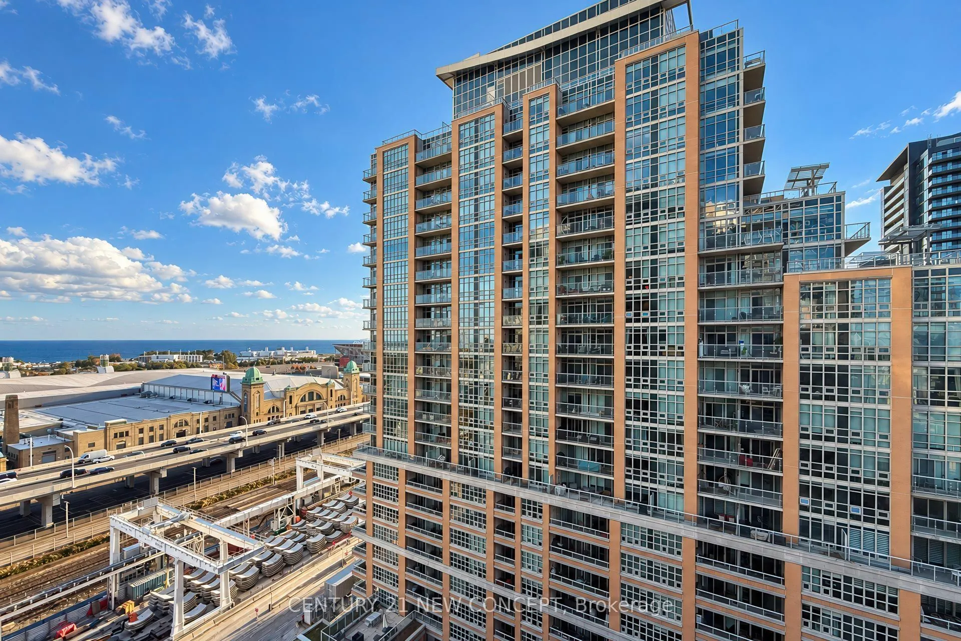 65 East Liberty Street #1609