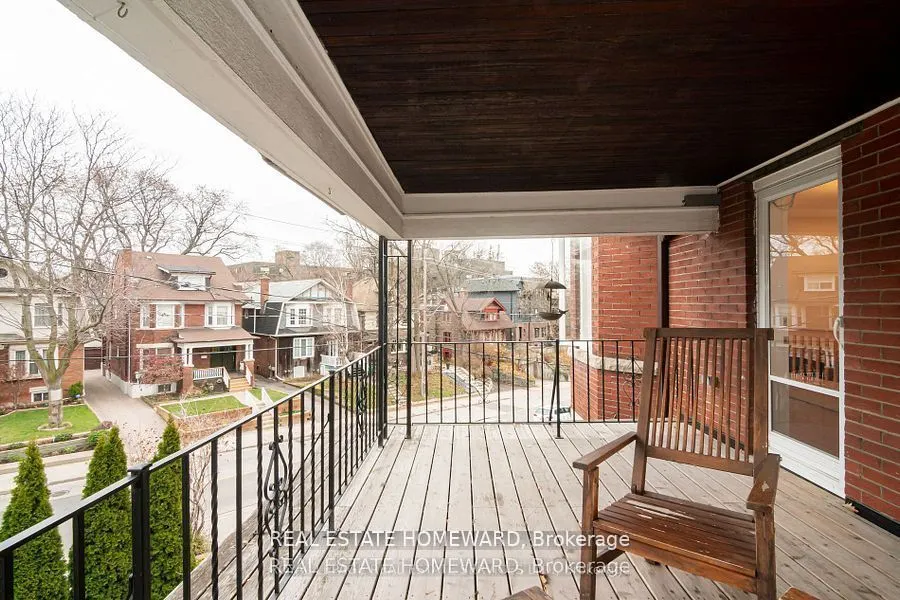 56 Oakwood Avenue