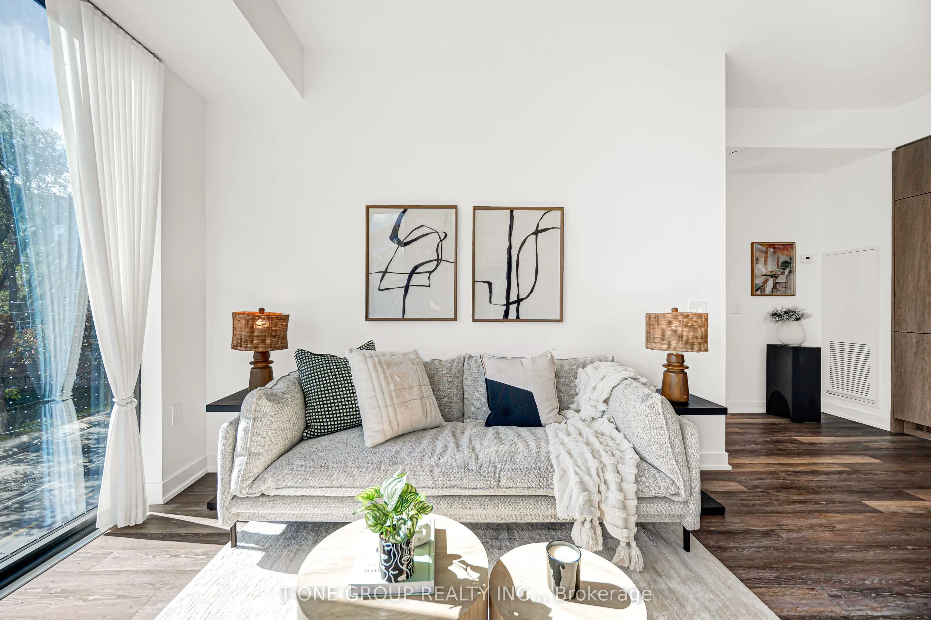 250 Lawrence Avenue W #309