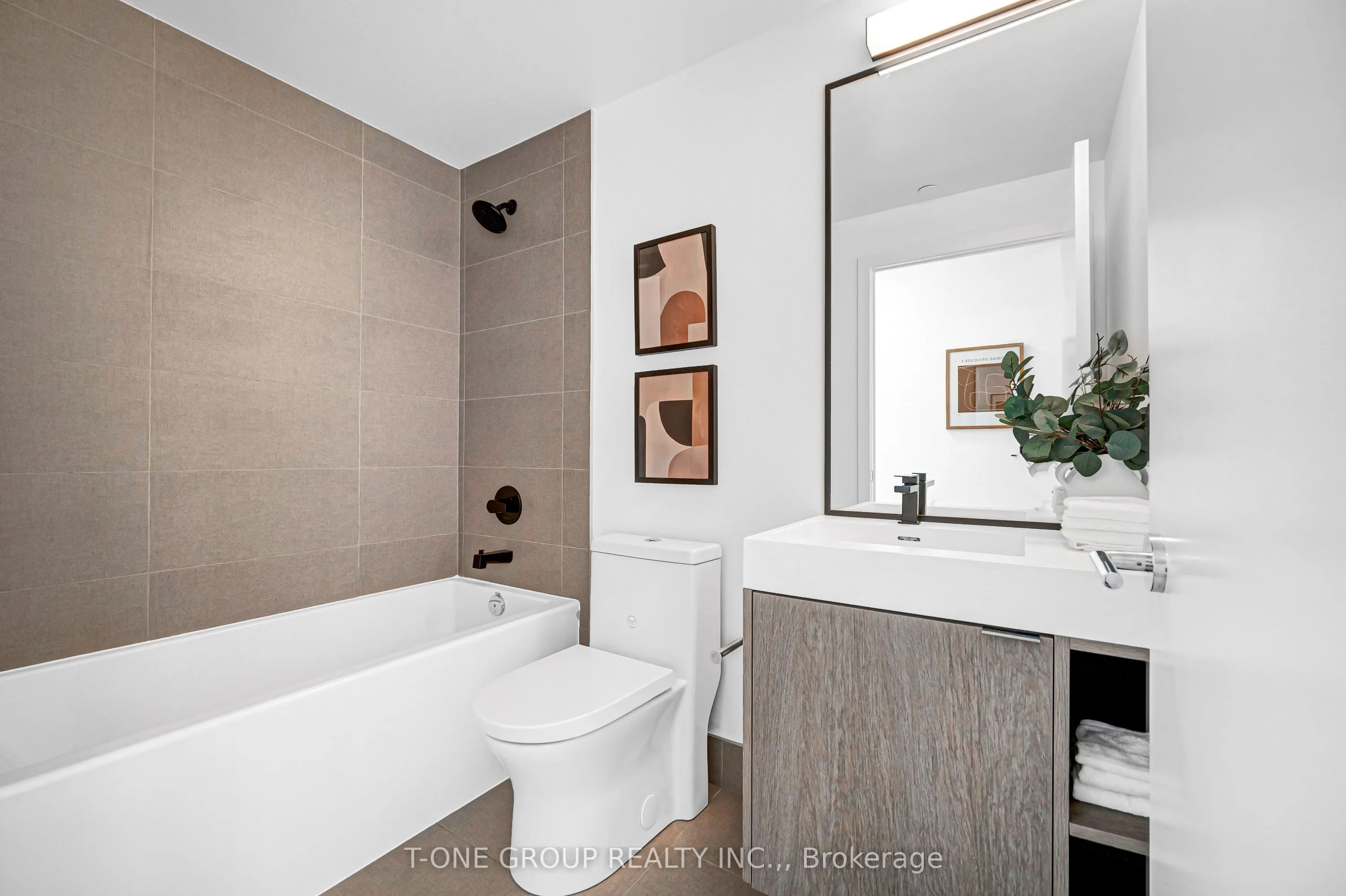 250 Lawrence Avenue W #309