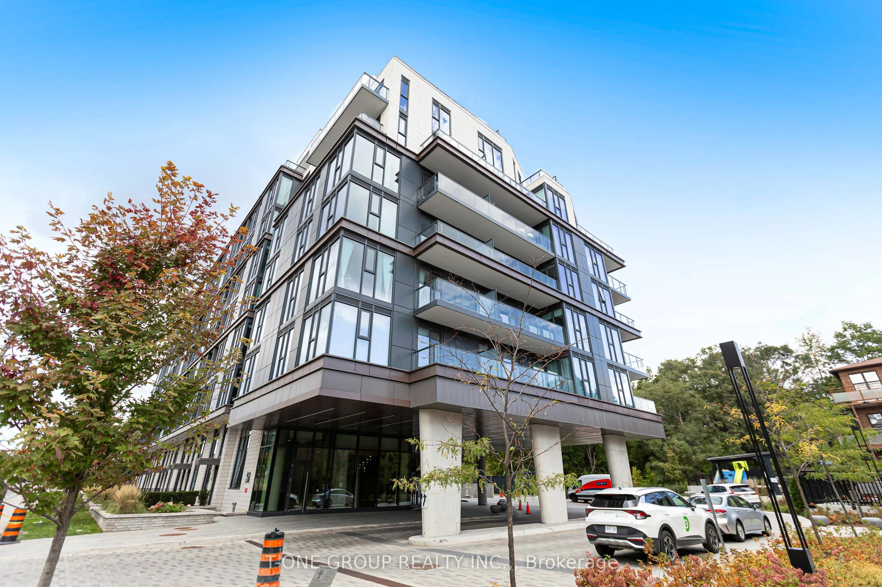 250 Lawrence Avenue W #309