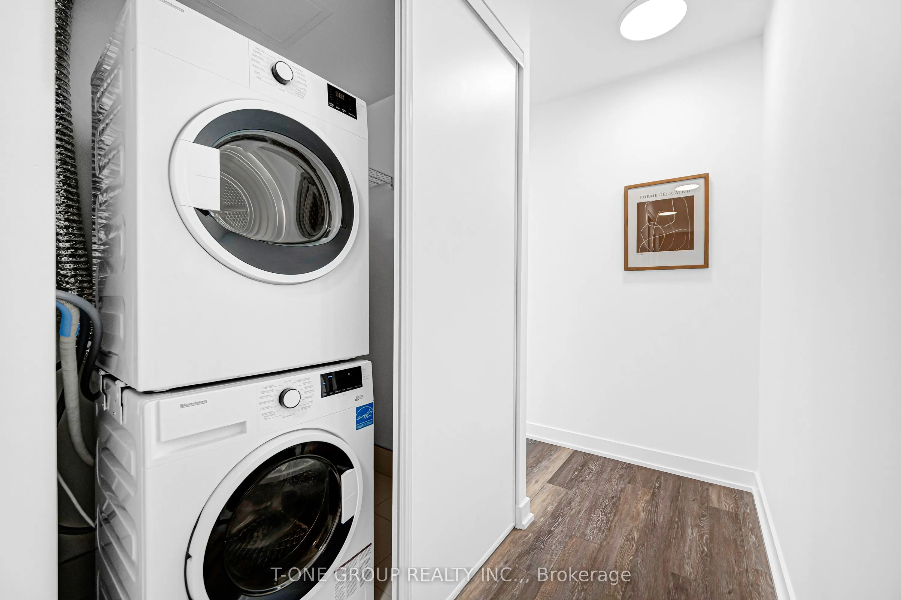 250 Lawrence Avenue W #309