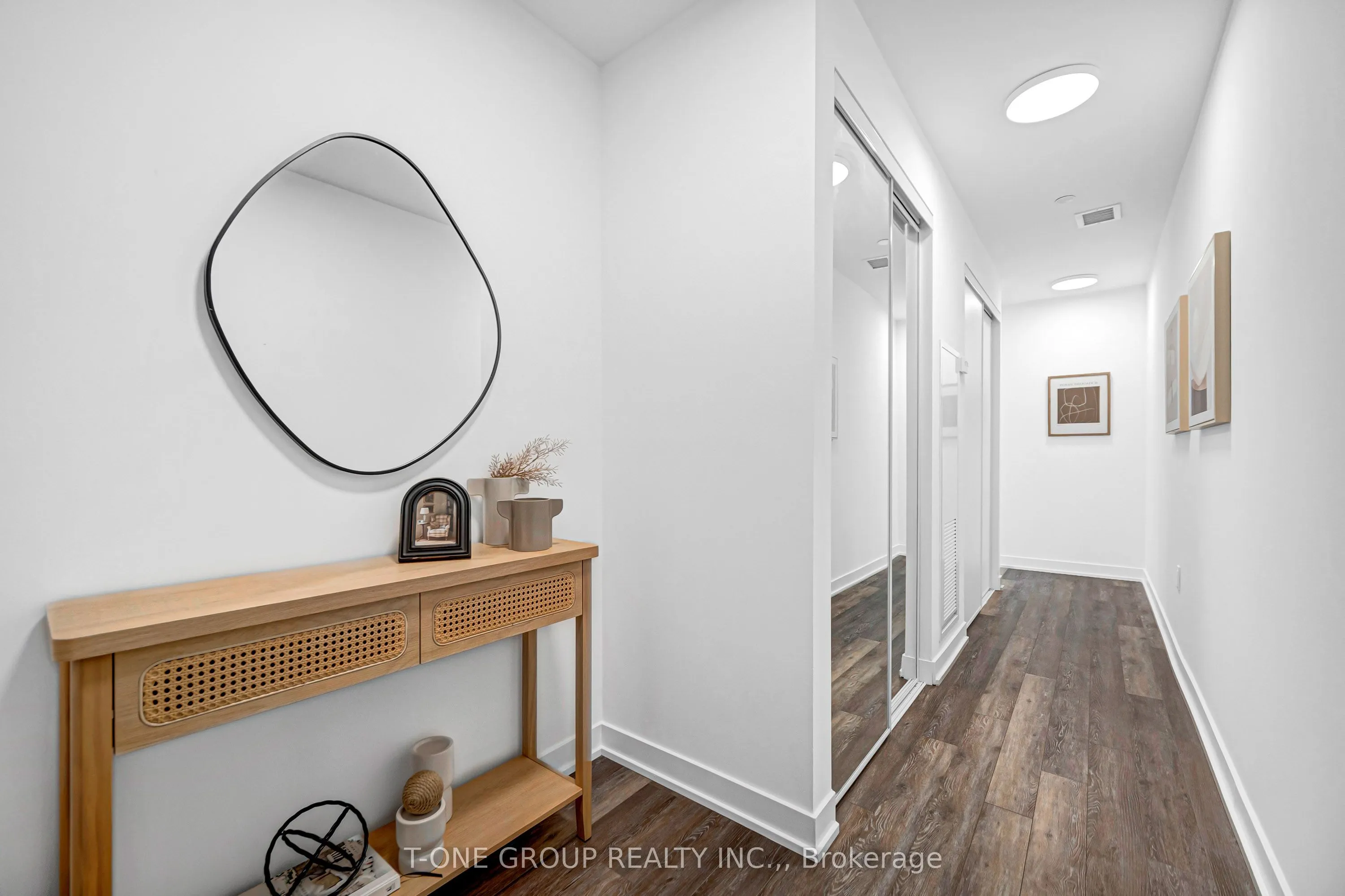250 Lawrence Avenue W #309