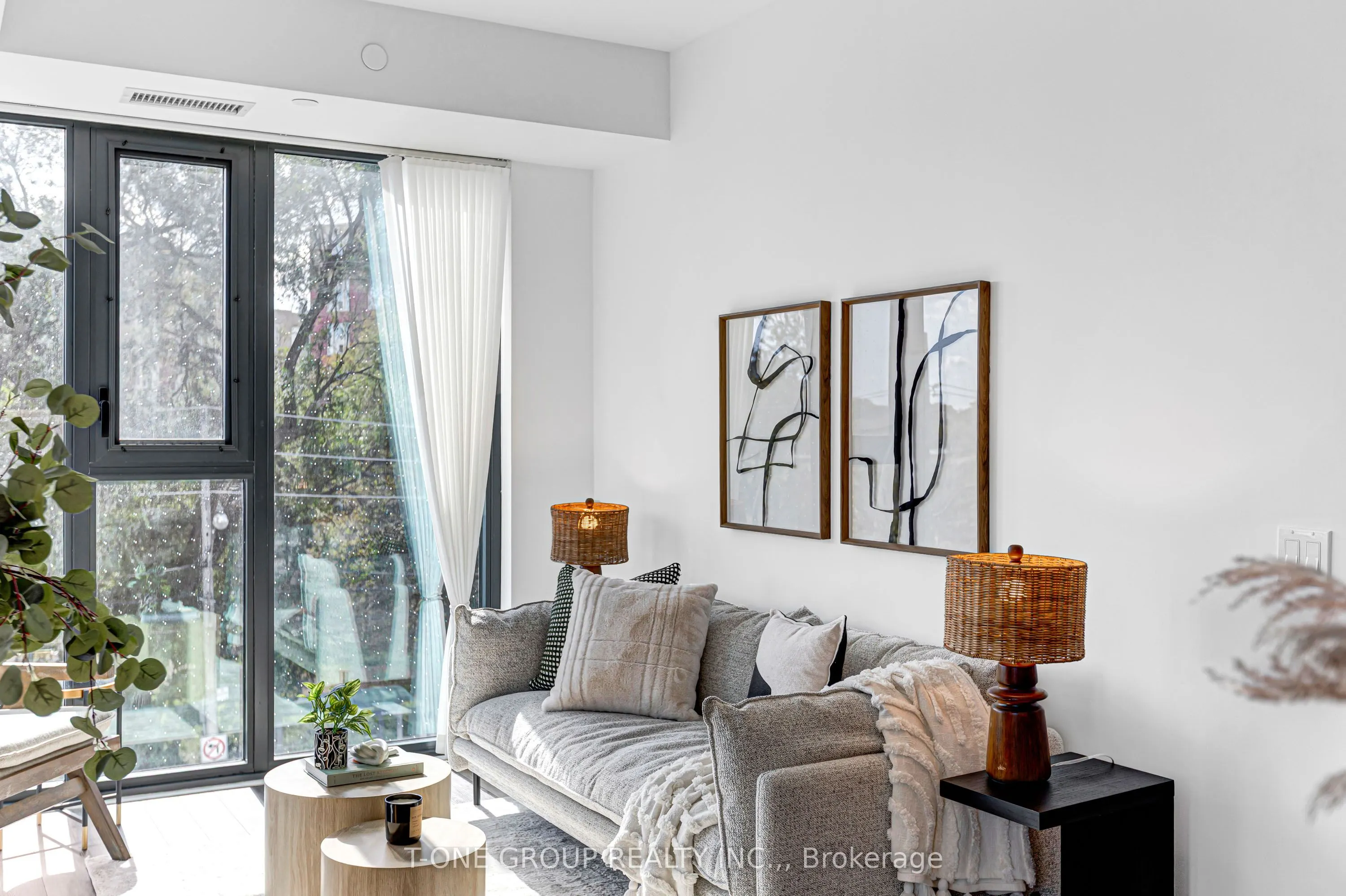 250 Lawrence Avenue W #309