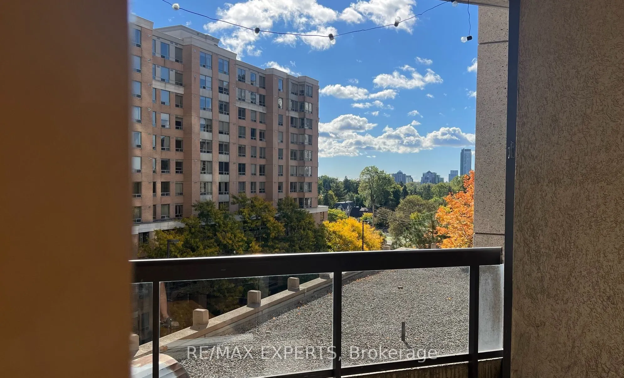 15 Northtown Way #523