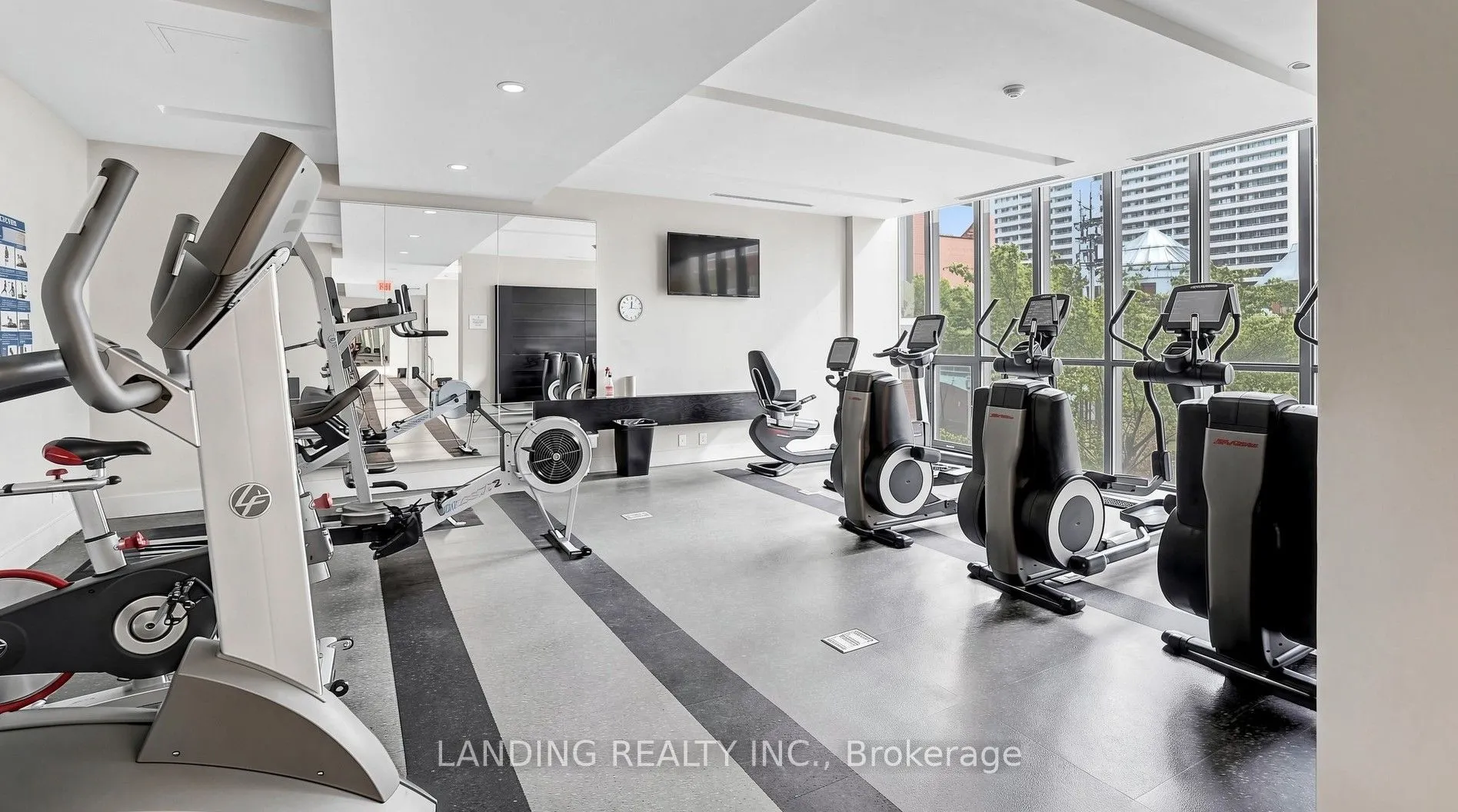 110 Charles Street E #3404