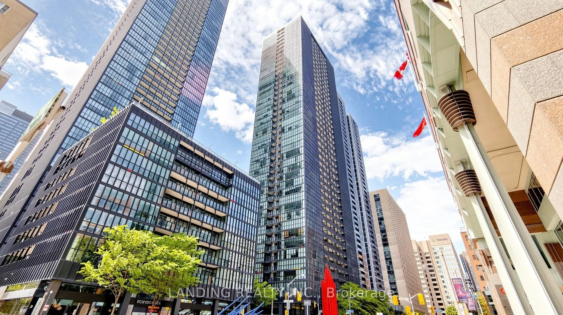 110 Charles Street E #3404