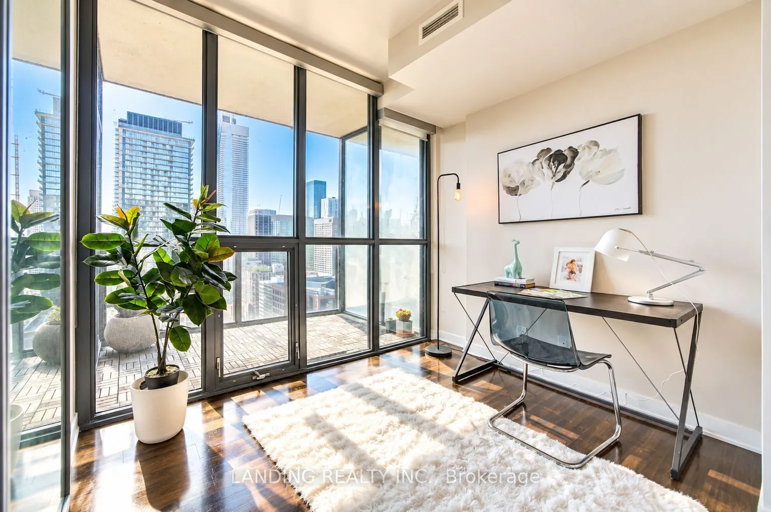 110 Charles Street E #3404