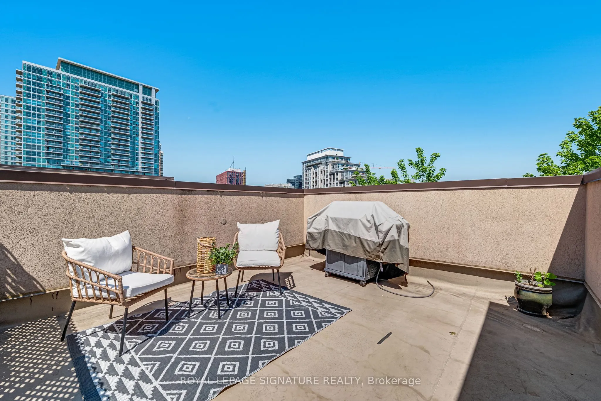 30 Western Battery Road #343