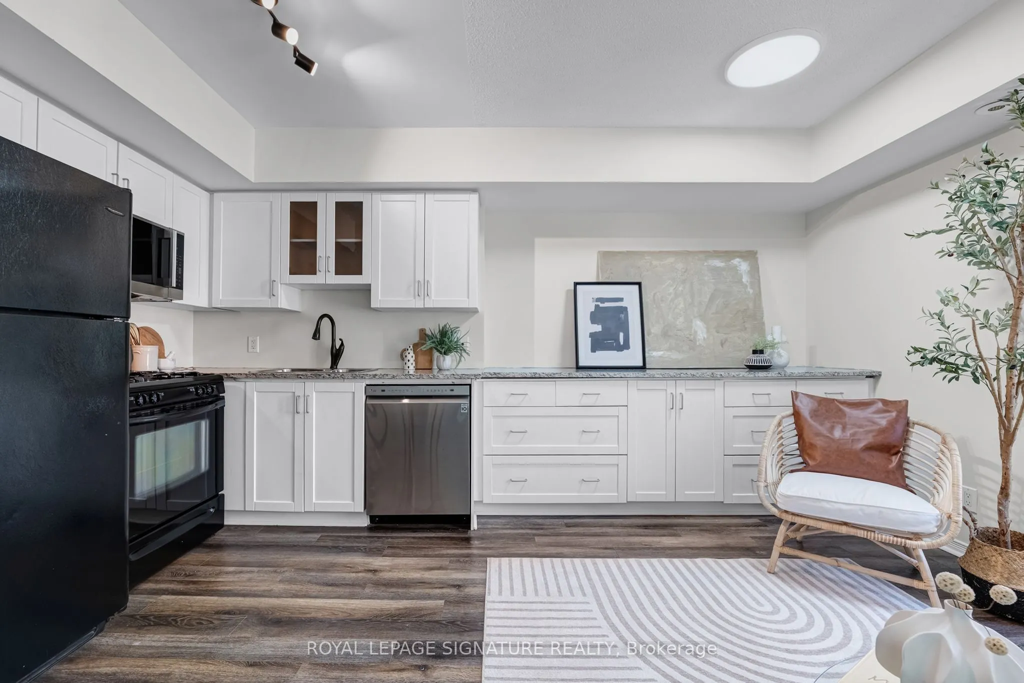 30 Western Battery Road #343
