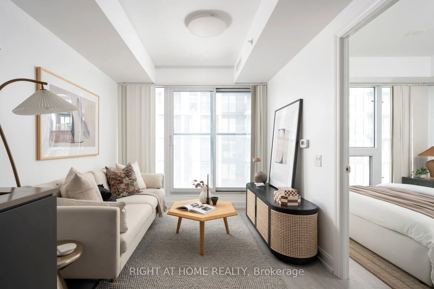181 Dundas Street E #1115