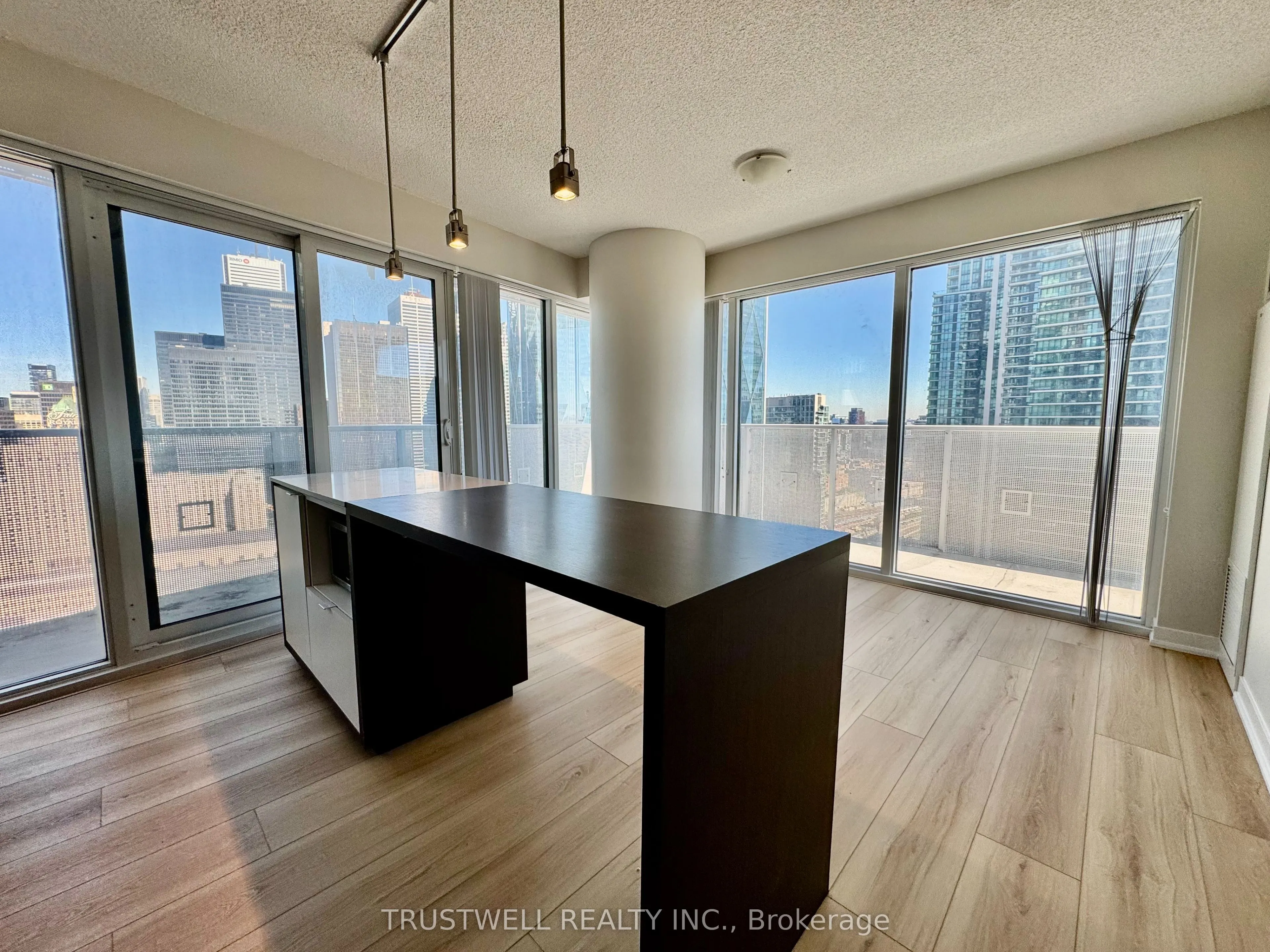 88 Harbour Street #3404