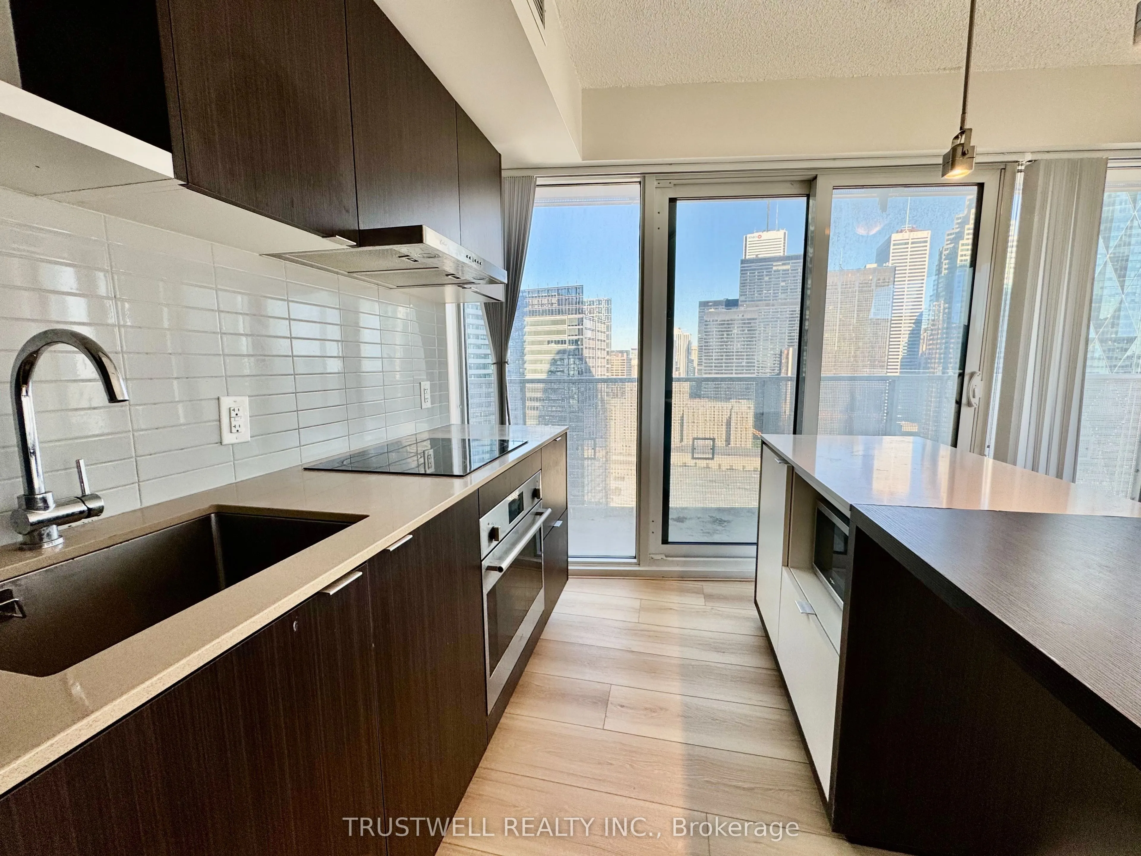 88 Harbour Street #3404