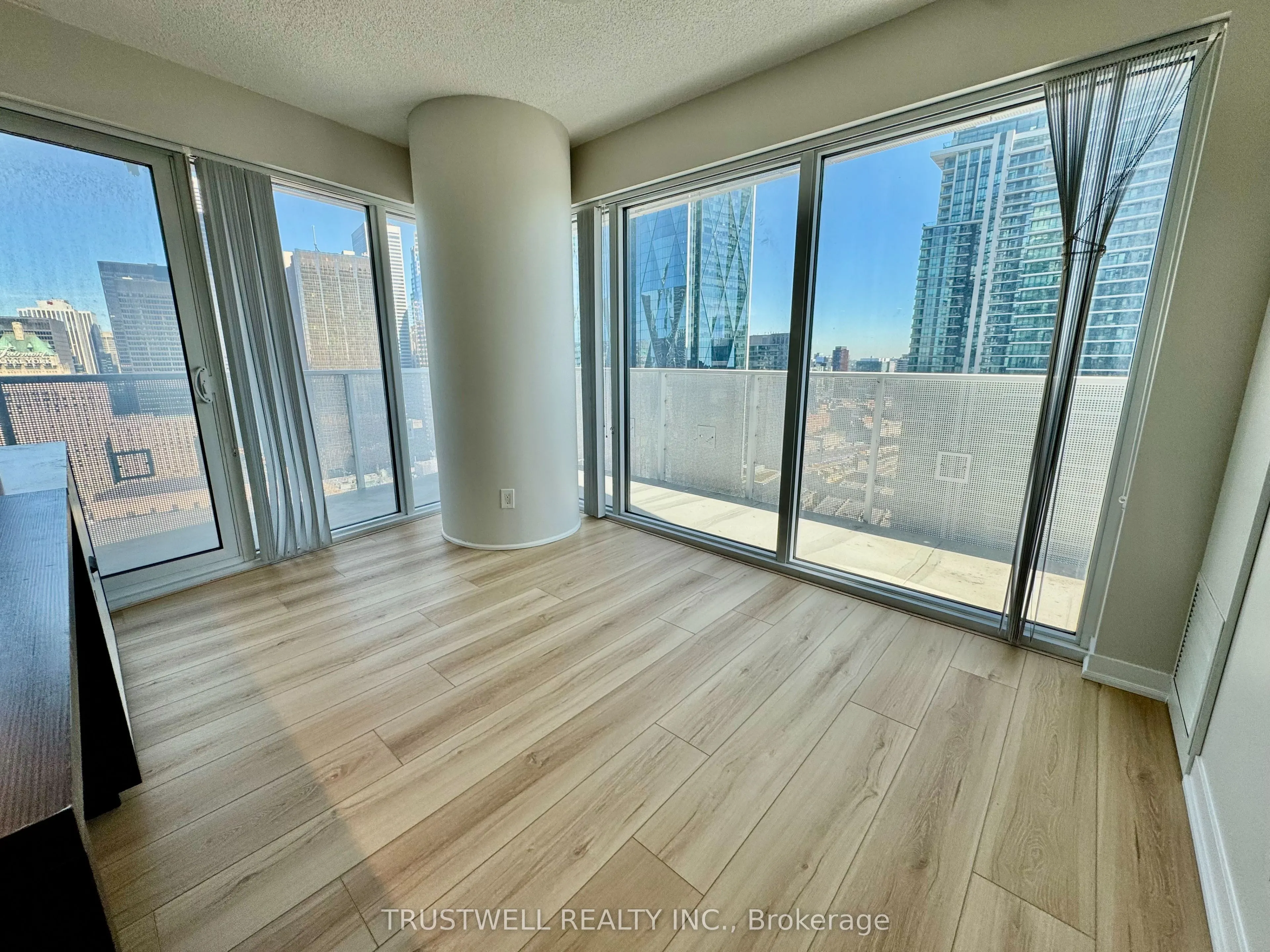 88 Harbour Street #3404