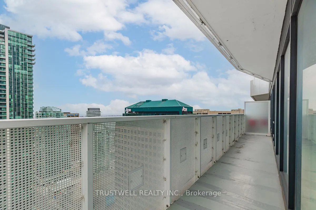 88 Harbour Street #3404