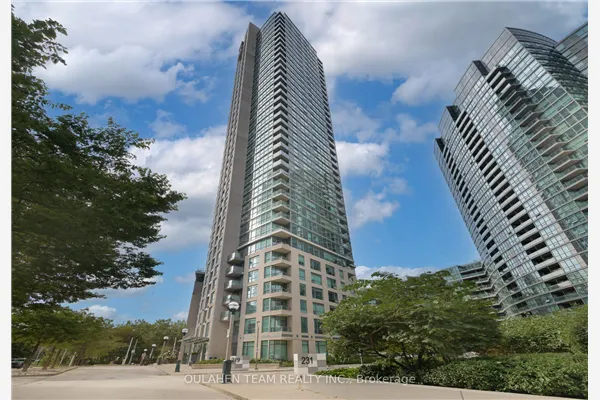 219 Fort York Boulevard #304