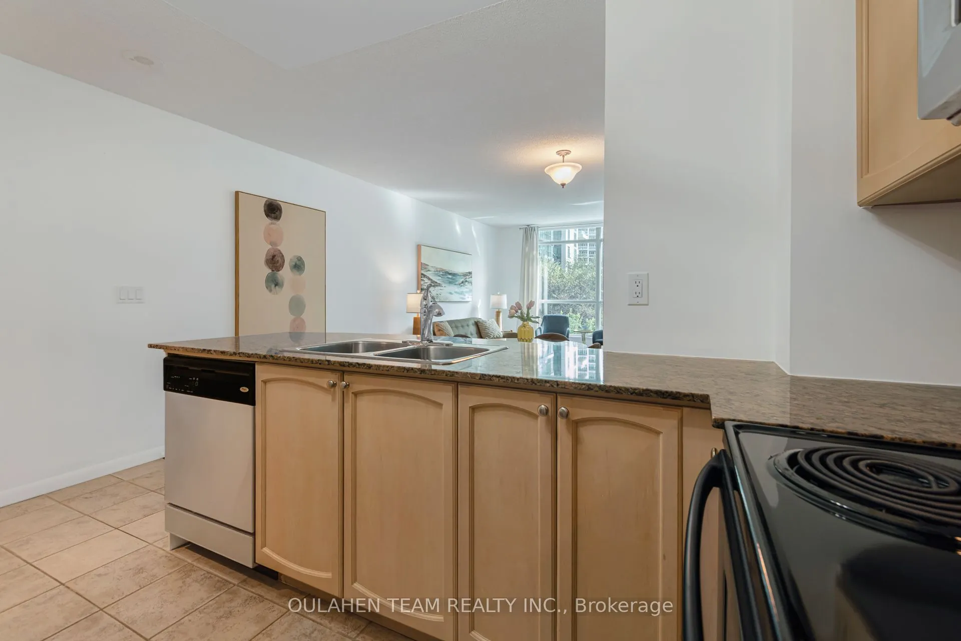 219 Fort York Boulevard #304