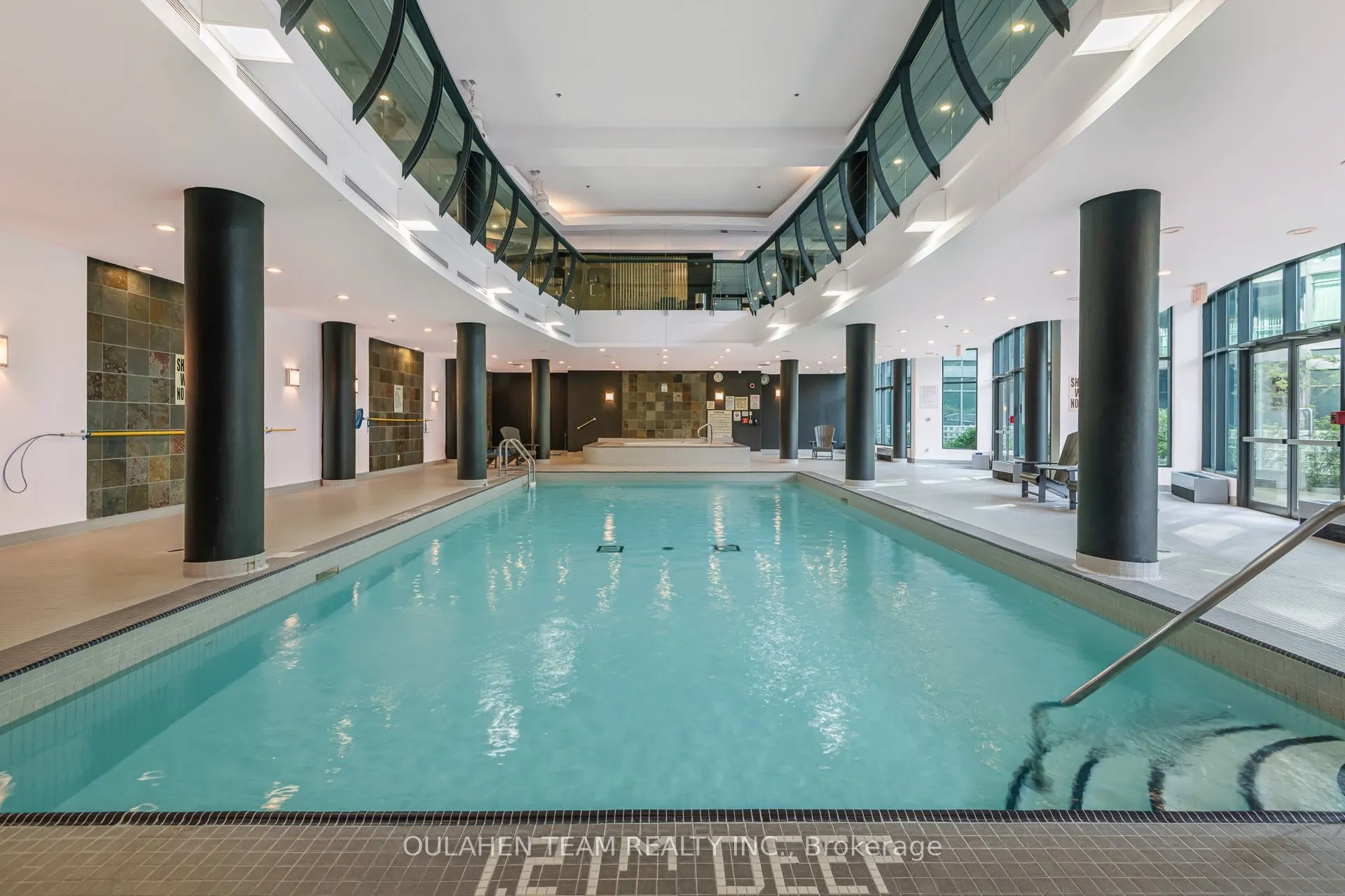 219 Fort York Boulevard #304