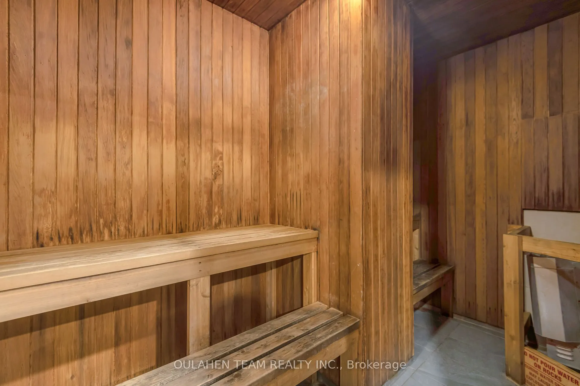 219 Fort York Boulevard #304