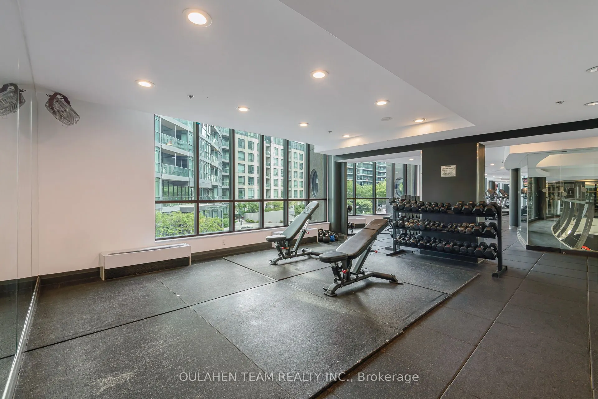 219 Fort York Boulevard #304