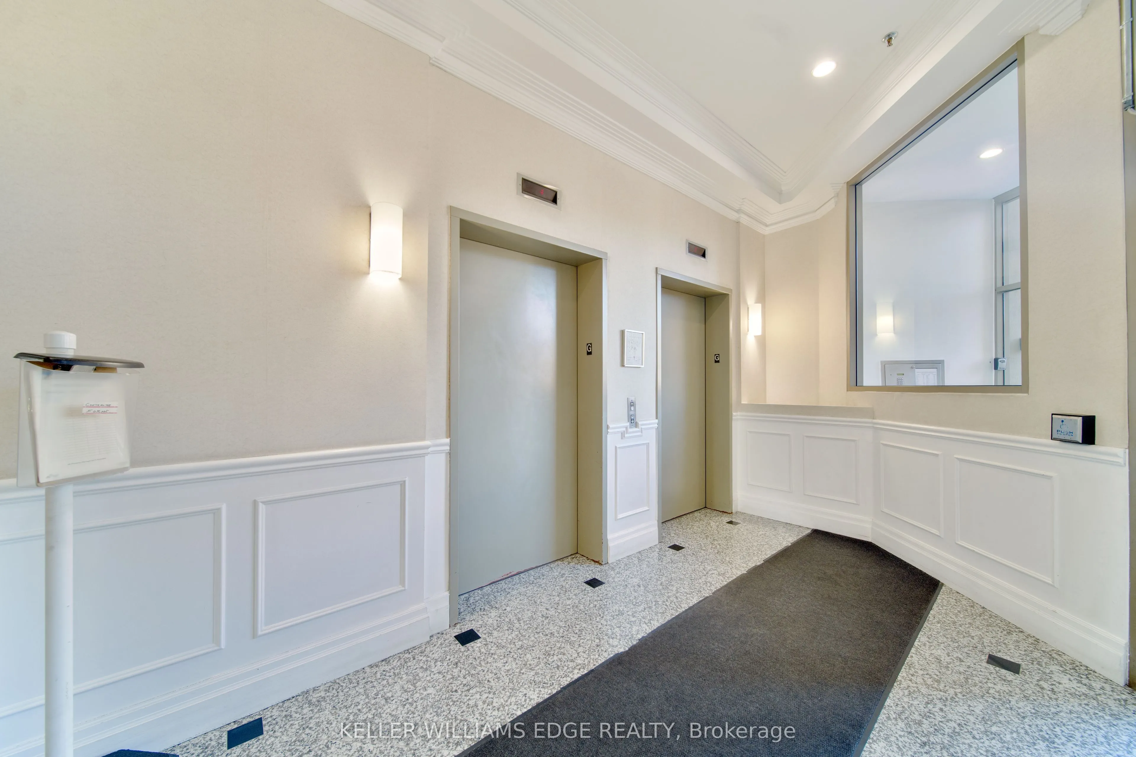 555 Wilson Hts Boulevard #402
