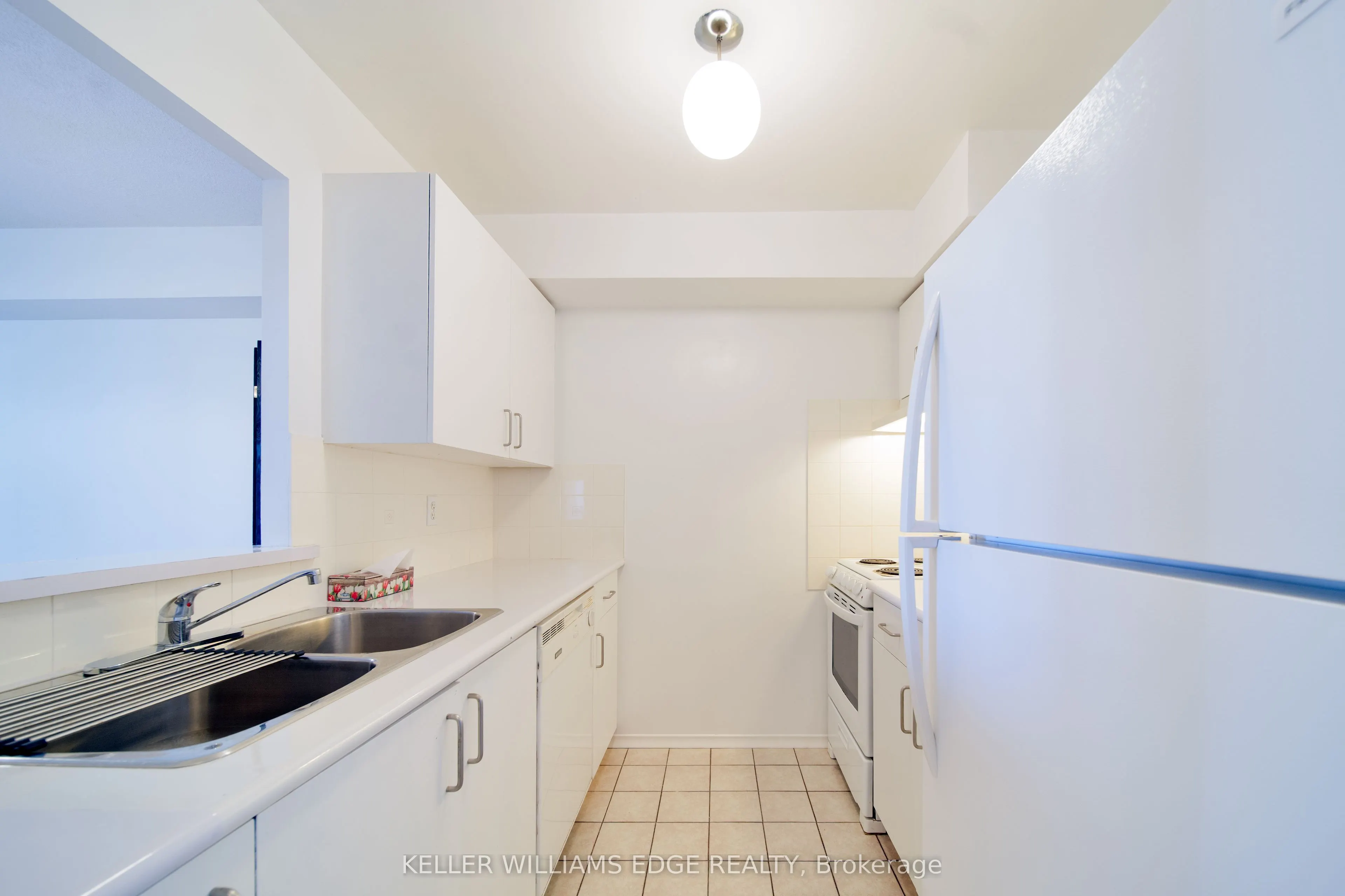 555 Wilson Hts Boulevard #402