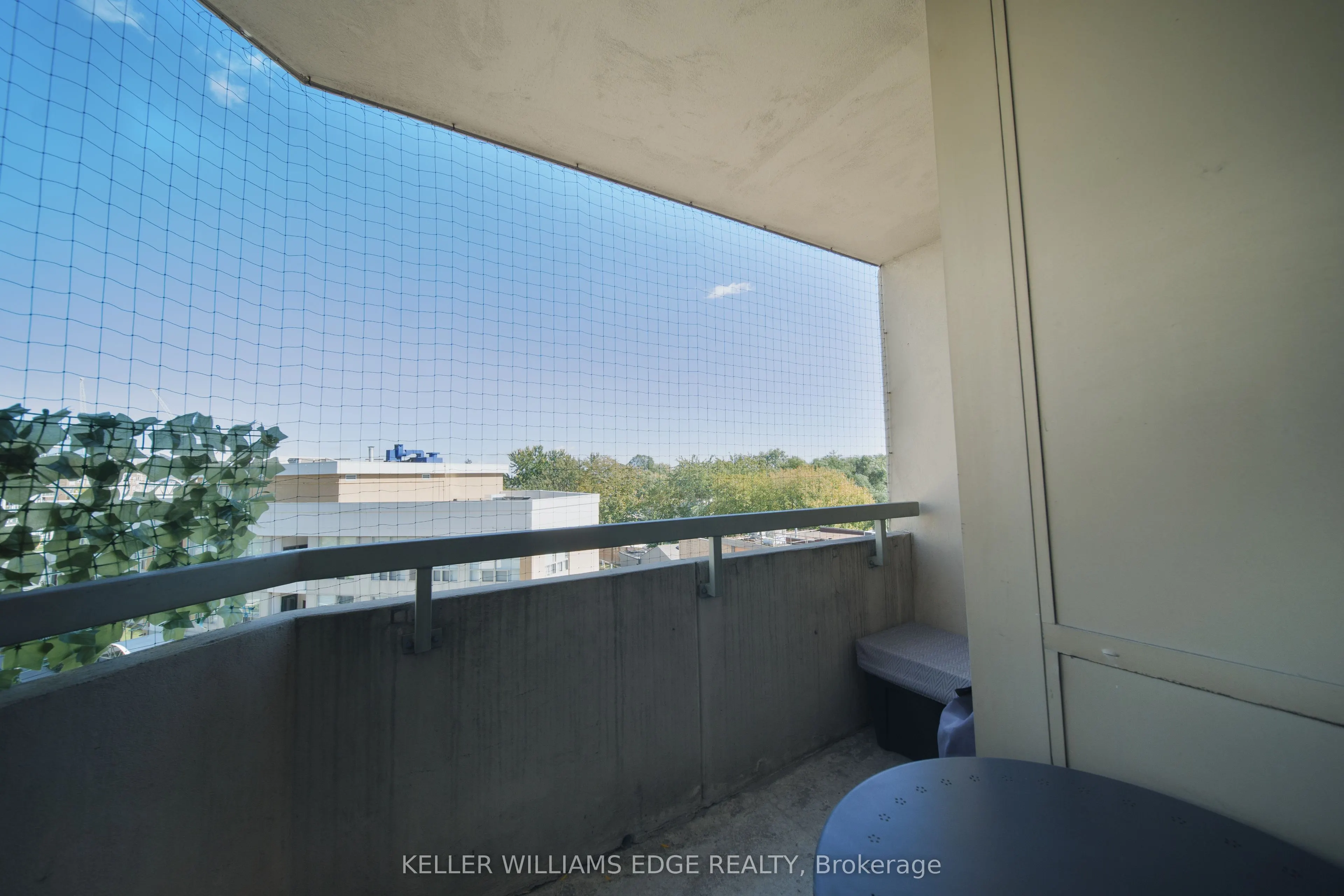 555 Wilson Hts Boulevard #402
