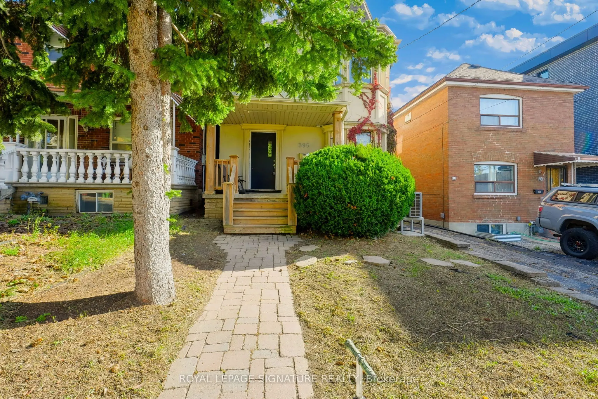 395 Glenholme Avenue