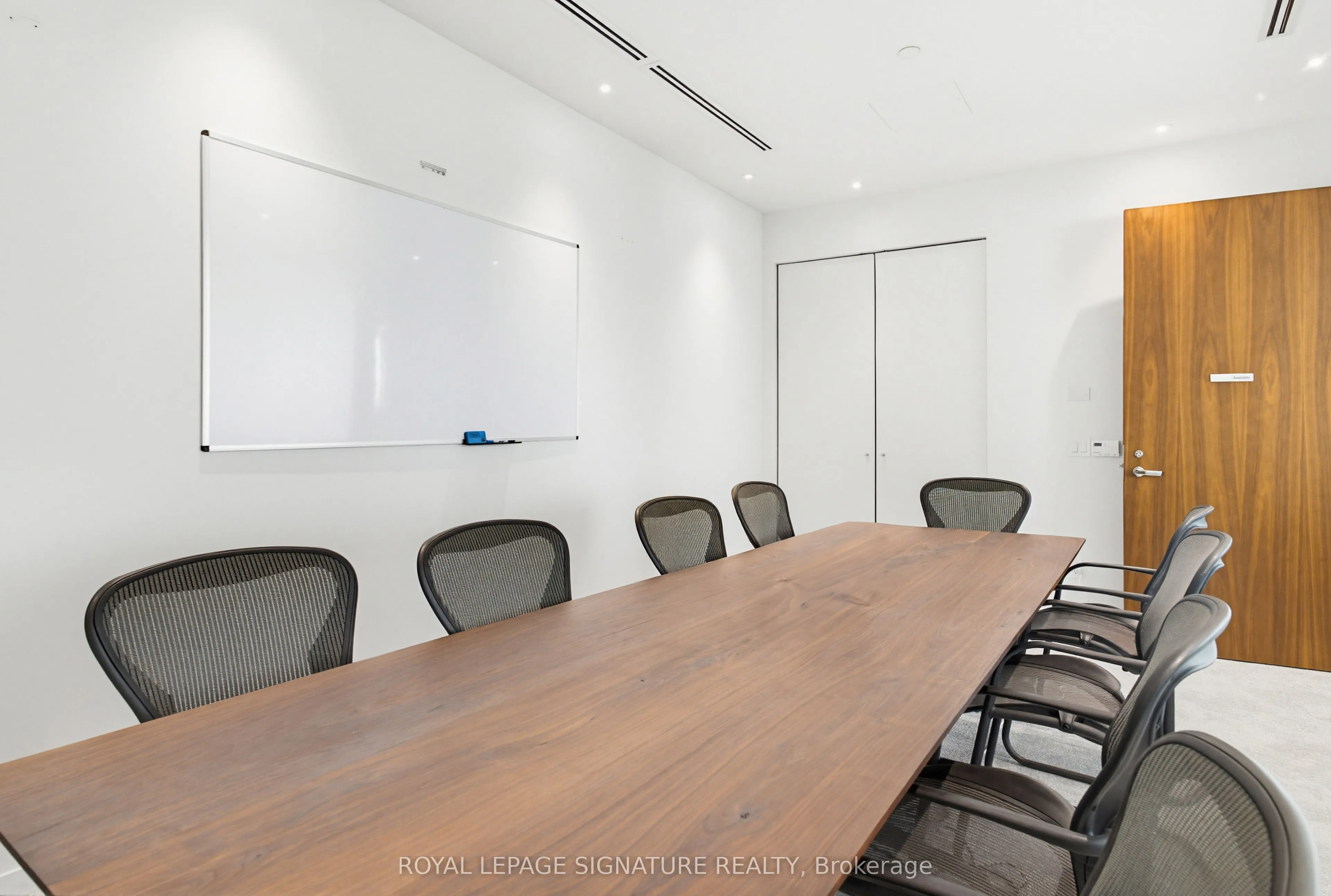 130 Queens Quay E #1314-1324