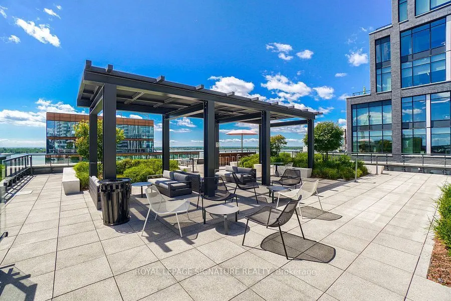 130 Queens Quay E #1314-1324