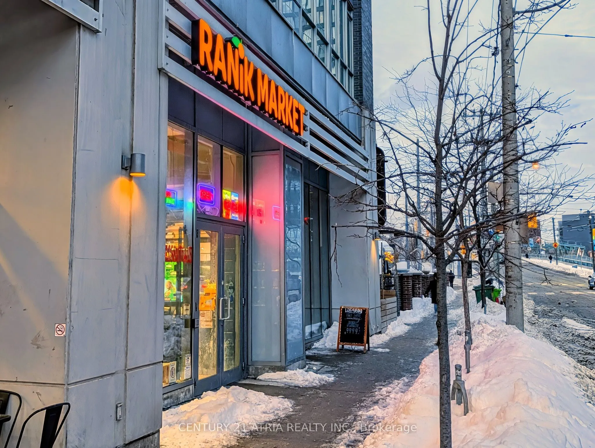 510 King Street E #6