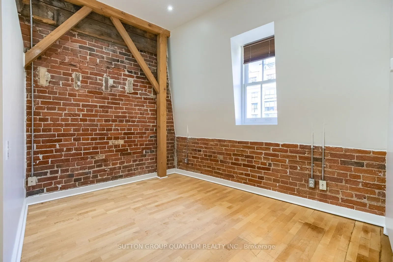81A Front Street E #413