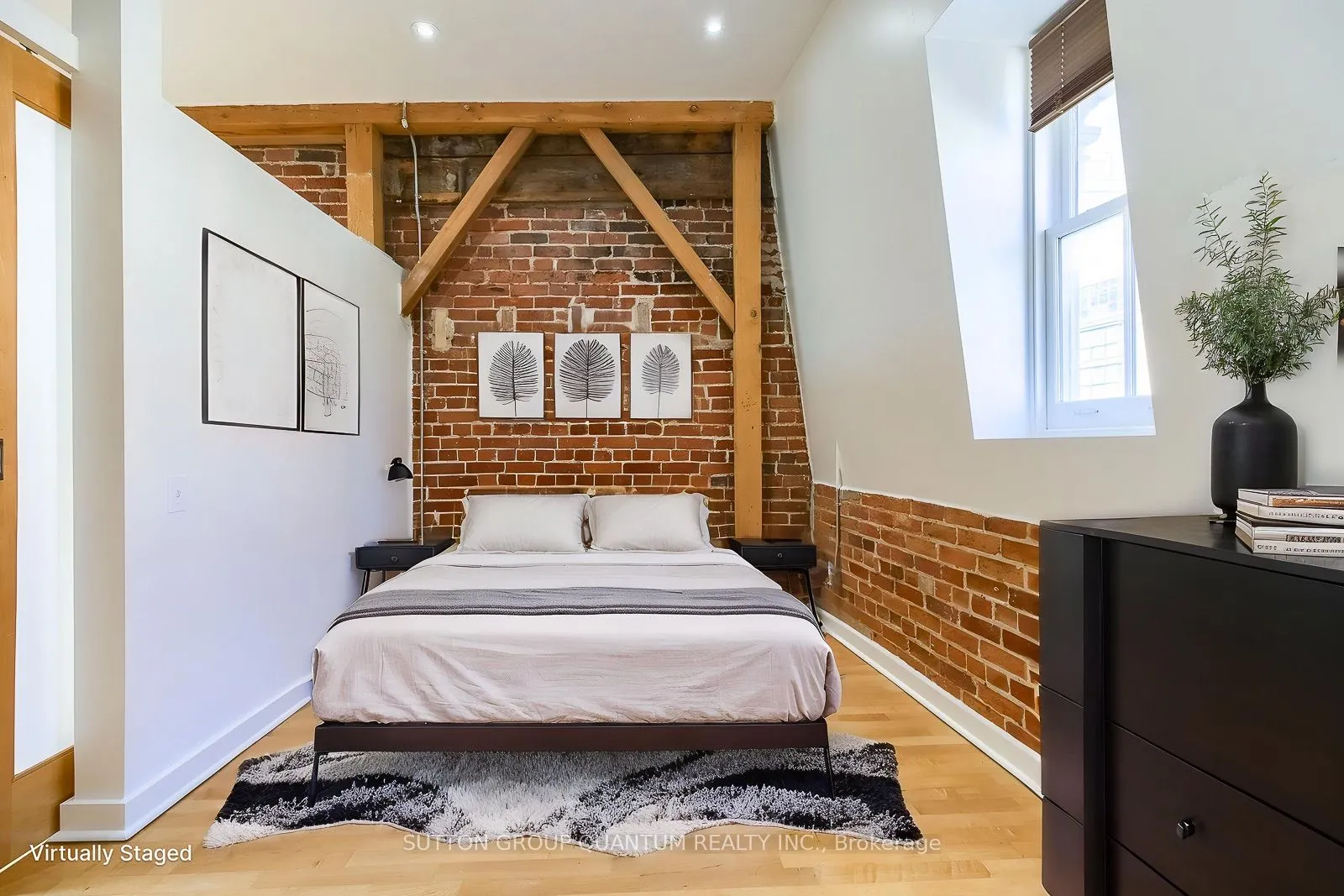 81A Front Street E #413