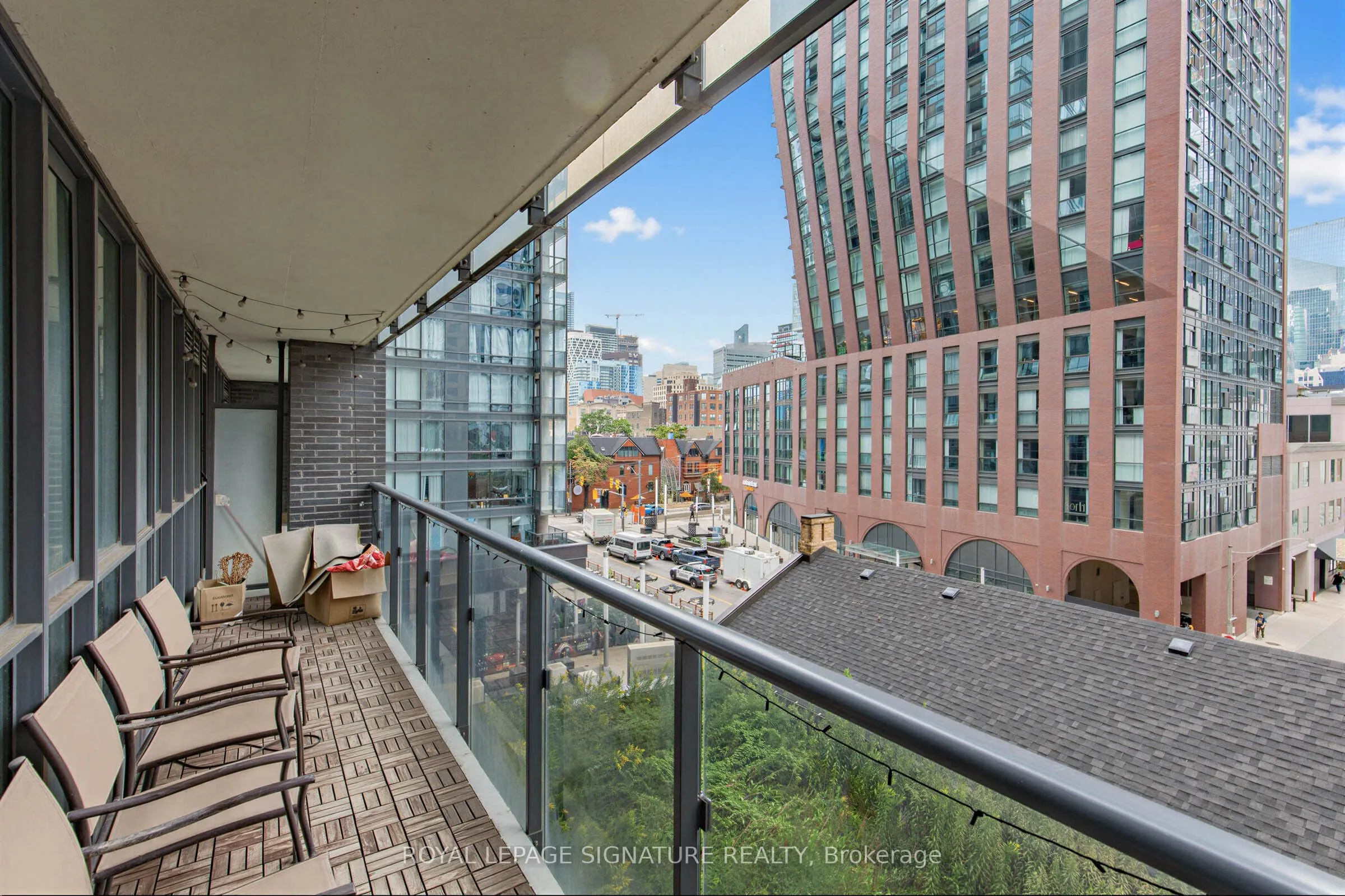 295 Adelaide Street W #414