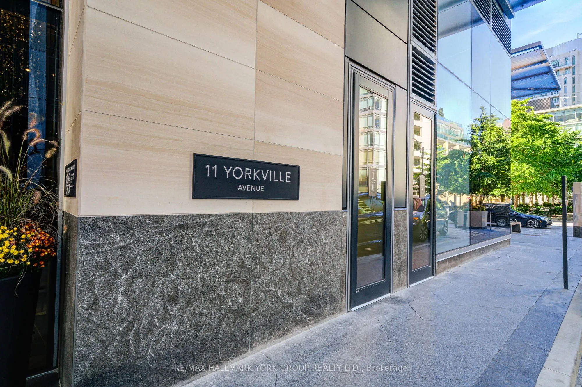 11 Yorkville Avenue #3609