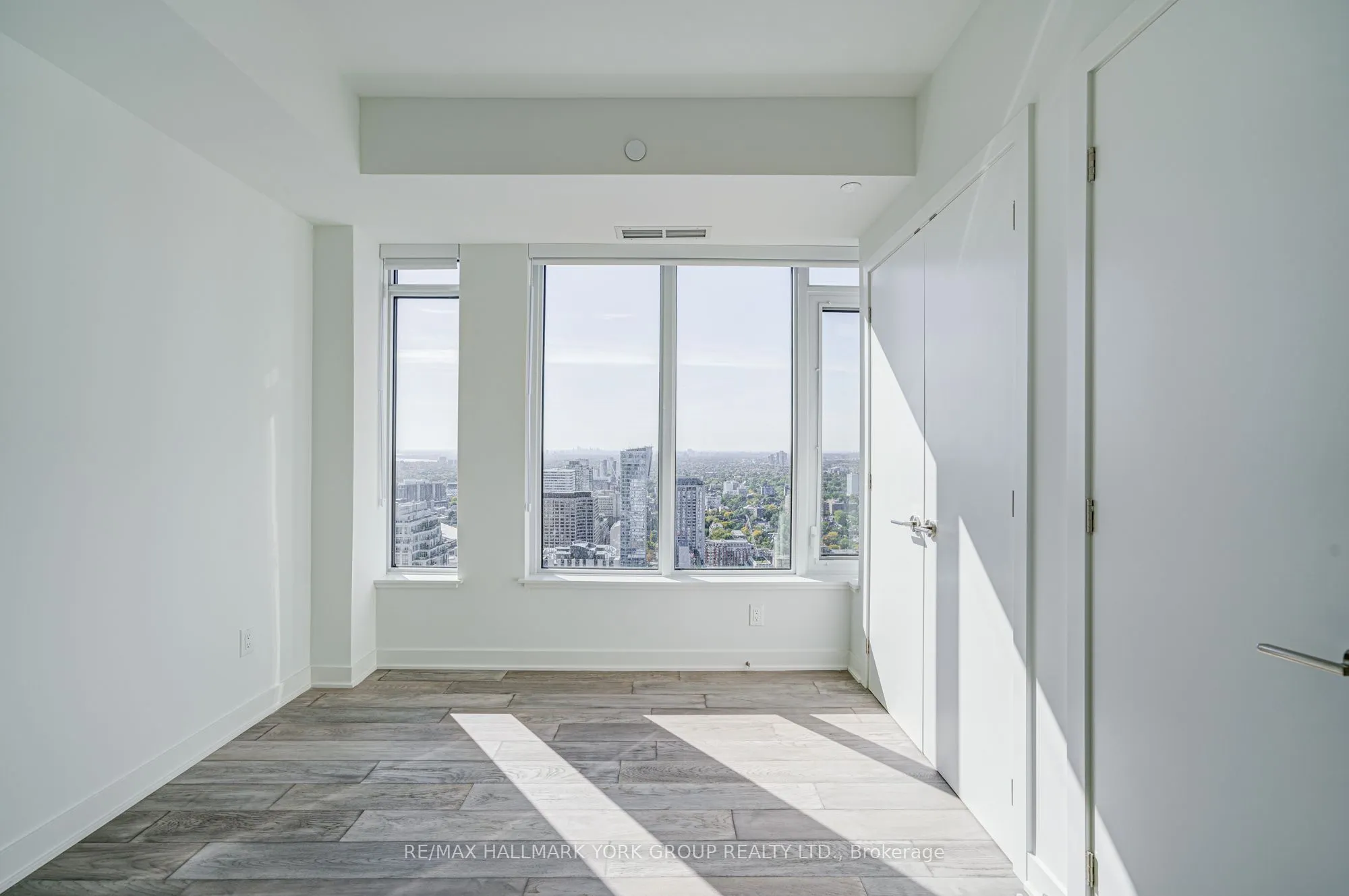 11 Yorkville Avenue #3609