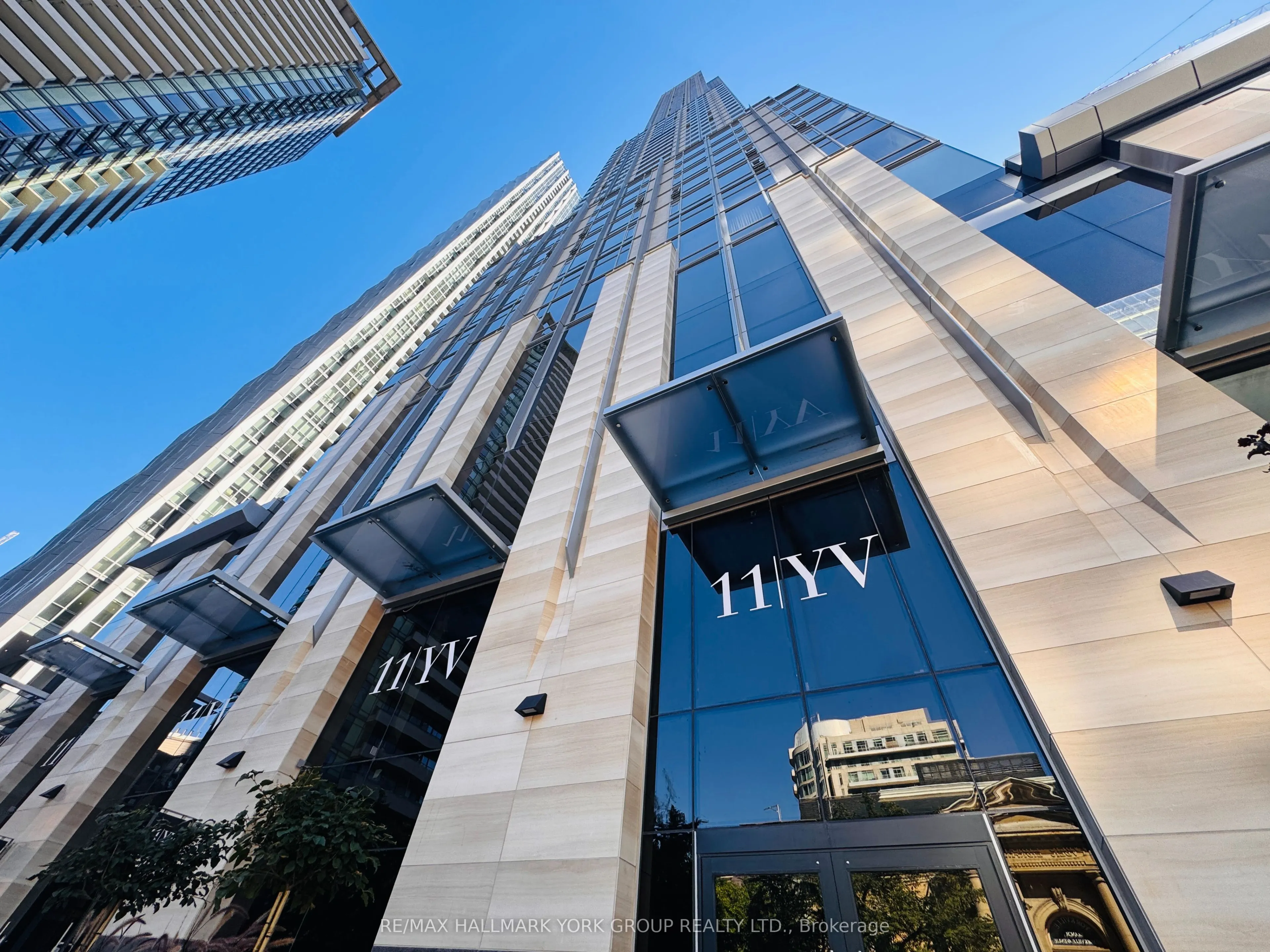 11 Yorkville Avenue #3609